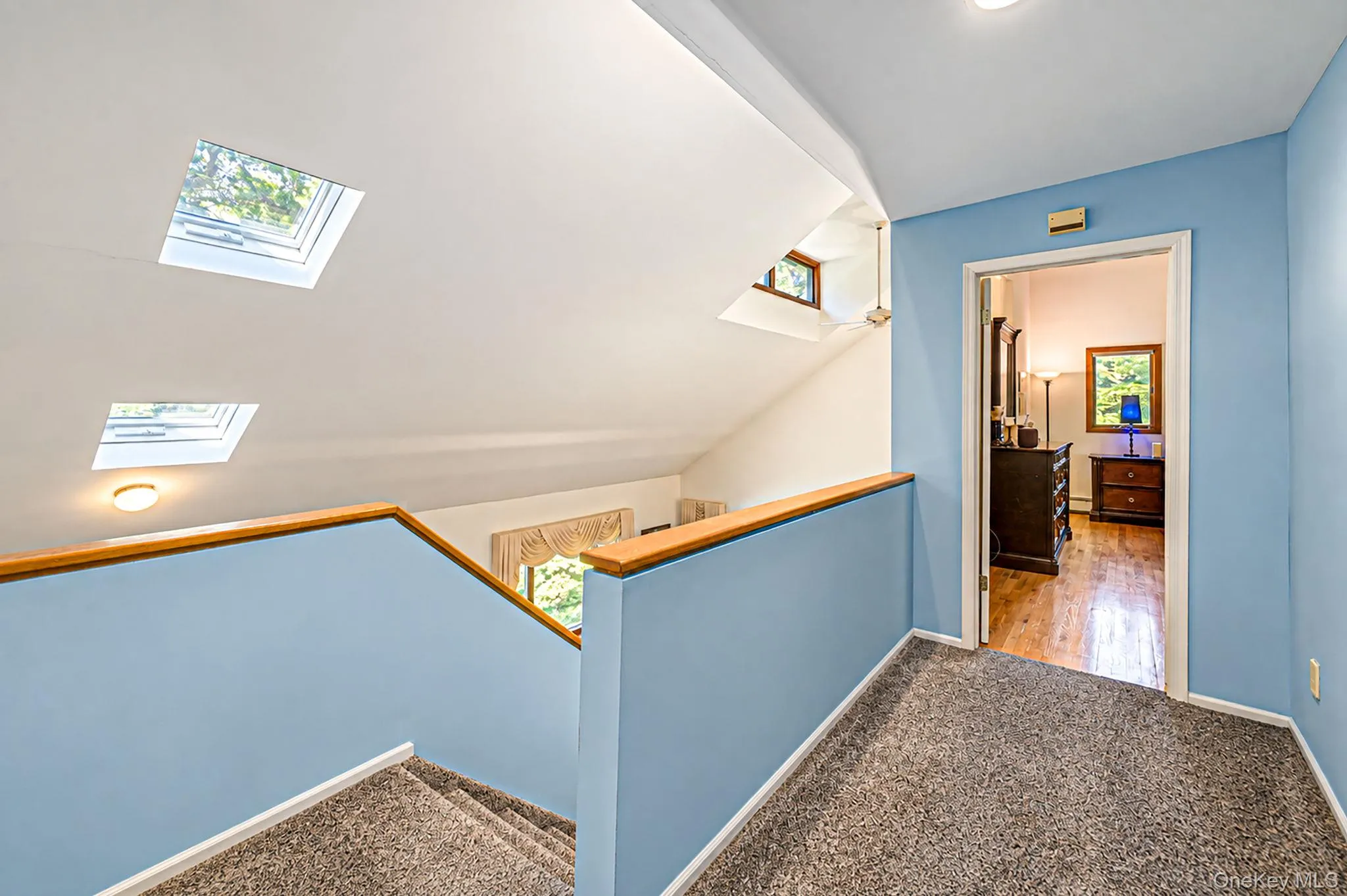 4 Kroft Court, Huntington, NY, 5 Bedrooms Bedrooms, 9 Rooms Rooms,2 BathroomsBathrooms,Residential,For Rent,Kroft,0,1052664 4 Kroft Court, Huntington, NY, 5 Bedrooms Bedrooms, 9 Rooms Rooms,2 BathroomsBathrooms,Residential,For Rent,Kroft,0,1052664