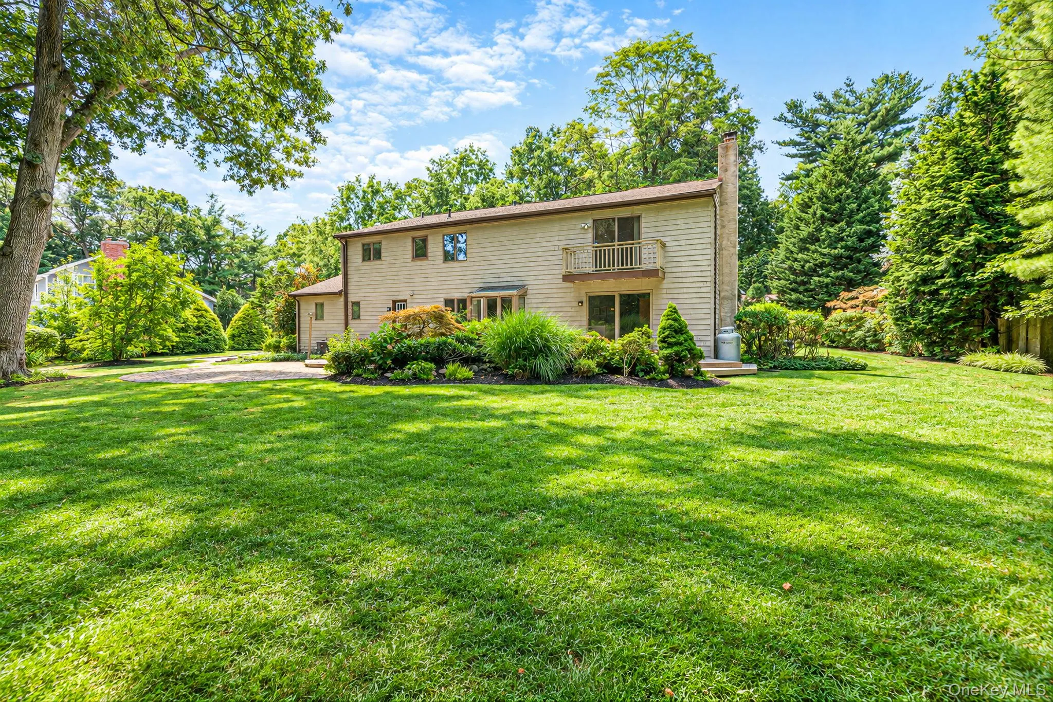 4 Kroft Court, Huntington, NY, 5 Bedrooms Bedrooms, 9 Rooms Rooms,2 BathroomsBathrooms,Residential,For Rent,Kroft,0,1052664 4 Kroft Court, Huntington, NY, 5 Bedrooms Bedrooms, 9 Rooms Rooms,2 BathroomsBathrooms,Residential,For Rent,Kroft,0,1052664