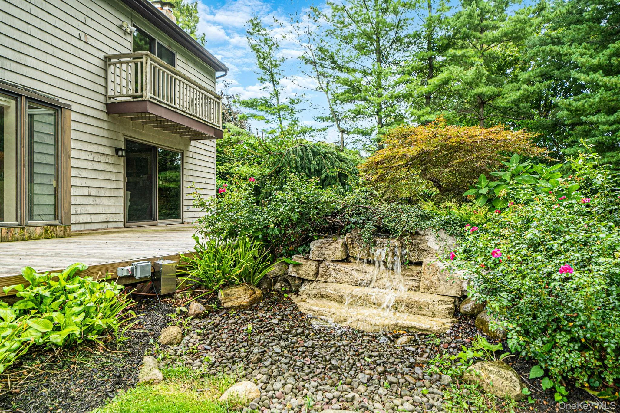 4 Kroft Court, Huntington, NY, 5 Bedrooms Bedrooms, 9 Rooms Rooms,2 BathroomsBathrooms,Residential,For Rent,Kroft,0,1052664 4 Kroft Court, Huntington, NY, 5 Bedrooms Bedrooms, 9 Rooms Rooms,2 BathroomsBathrooms,Residential,For Rent,Kroft,0,1052664