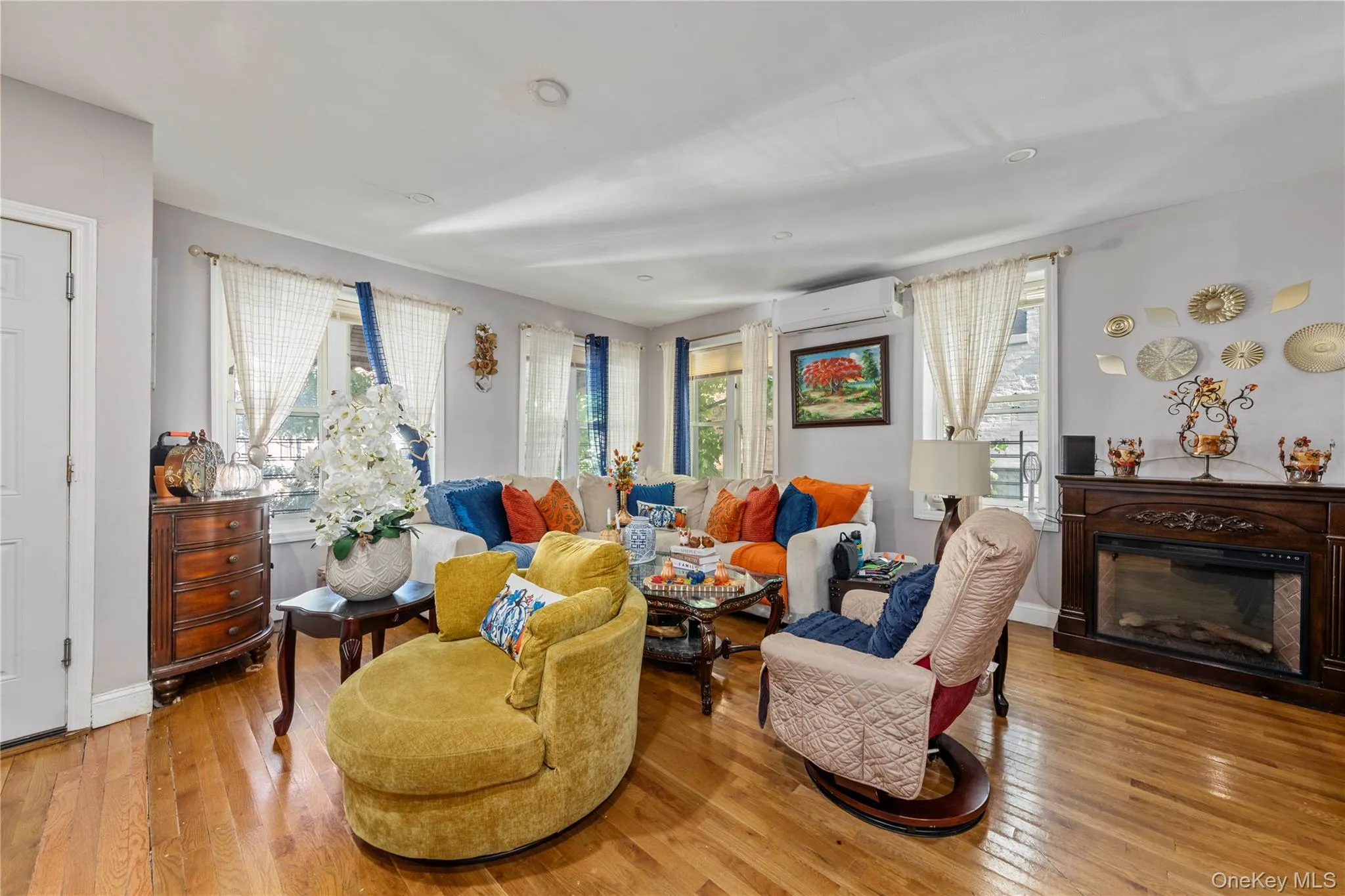 1814 Phelan Place, New York, NY, 10 Bedrooms Bedrooms, 13 Rooms Rooms,3 BathroomsBathrooms,Residential,For Rent,Phelan,0,1052665 1814 Phelan Place, New York, NY, 10 Bedrooms Bedrooms, 13 Rooms Rooms,3 BathroomsBathrooms,Residential,For Rent,Phelan,0,1052665