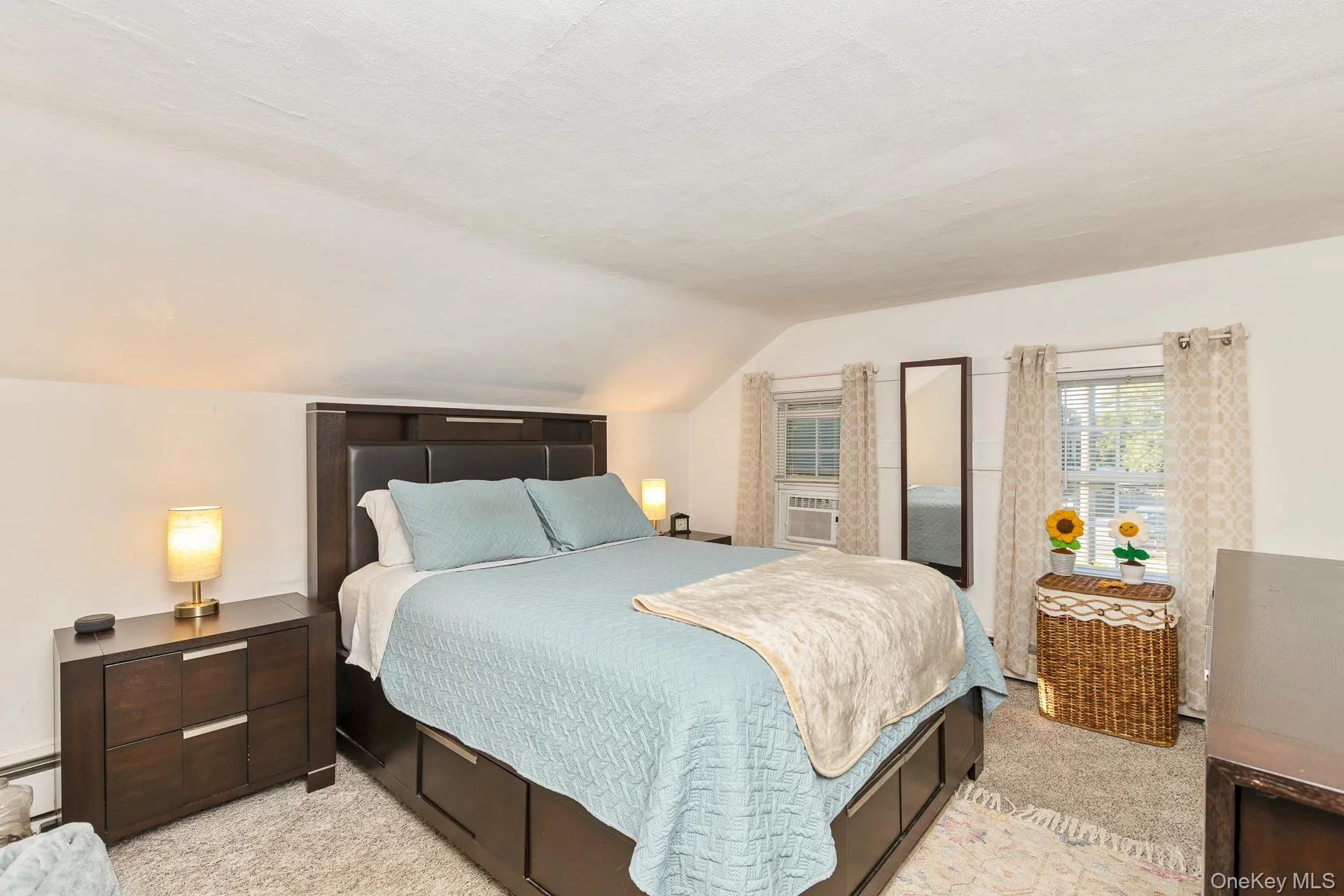 455 Montauk Highway, Southampton, NY, 2 Bedrooms Bedrooms, 7 Rooms Rooms,2 BathroomsBathrooms,Residential,For Rent,Montauk,0,1052668 455 Montauk Highway, Southampton, NY, 2 Bedrooms Bedrooms, 7 Rooms Rooms,2 BathroomsBathrooms,Residential,For Rent,Montauk,0,1052668