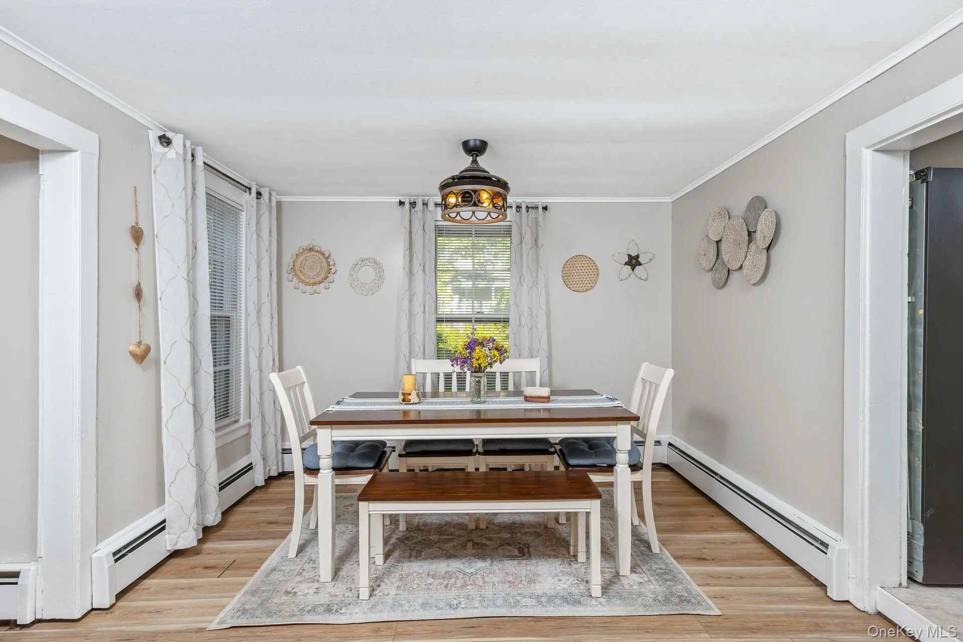 455 Montauk Highway, Southampton, NY, 2 Bedrooms Bedrooms, 7 Rooms Rooms,2 BathroomsBathrooms,Residential,For Rent,Montauk,0,1052668 455 Montauk Highway, Southampton, NY, 2 Bedrooms Bedrooms, 7 Rooms Rooms,2 BathroomsBathrooms,Residential,For Rent,Montauk,0,1052668