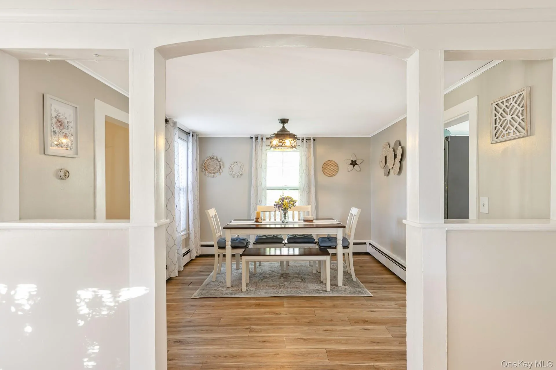 455 Montauk Highway, Southampton, NY, 2 Bedrooms Bedrooms, 7 Rooms Rooms,2 BathroomsBathrooms,Residential,For Rent,Montauk,0,1052668 455 Montauk Highway, Southampton, NY, 2 Bedrooms Bedrooms, 7 Rooms Rooms,2 BathroomsBathrooms,Residential,For Rent,Montauk,0,1052668