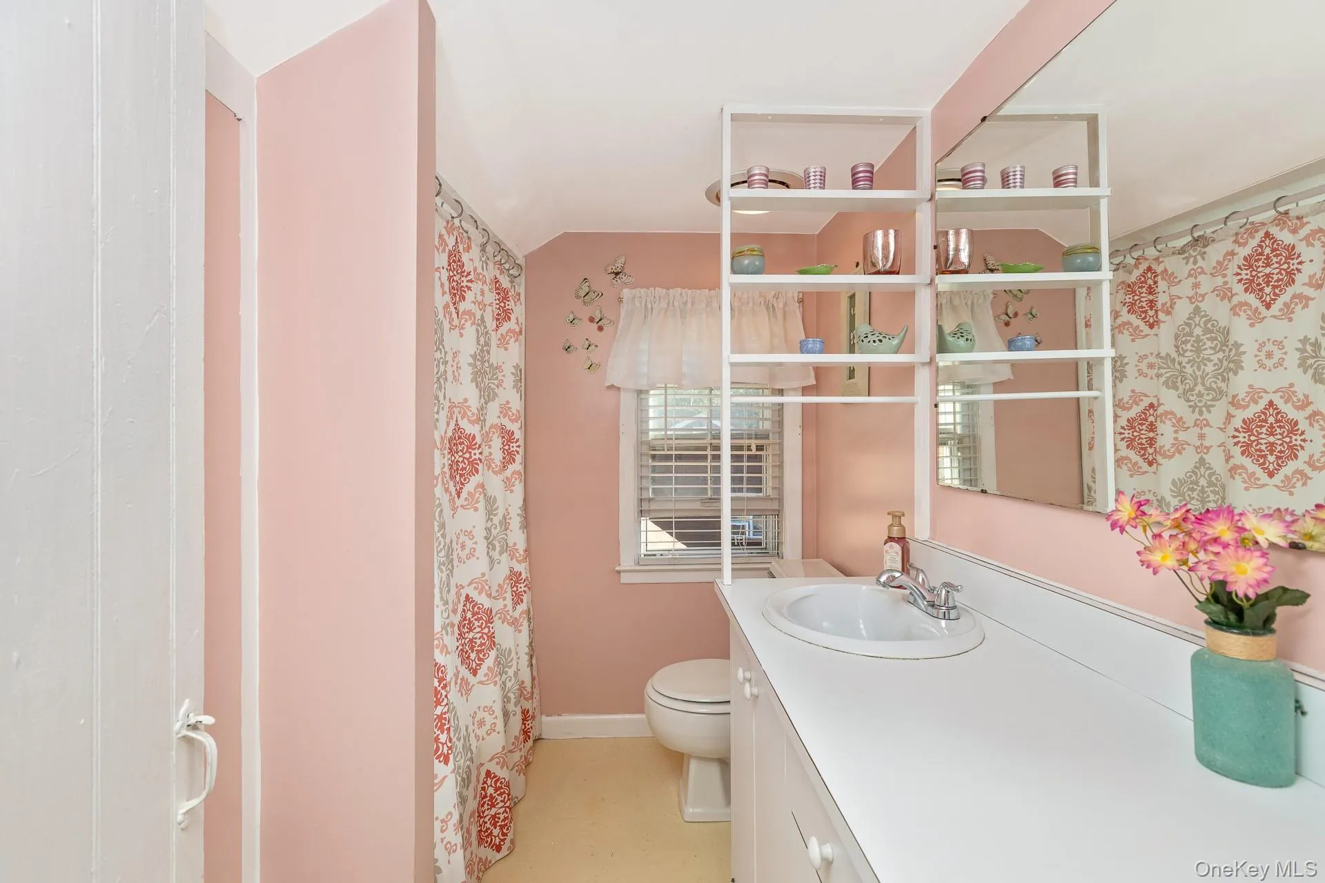 455 Montauk Highway, Southampton, NY, 2 Bedrooms Bedrooms, 7 Rooms Rooms,2 BathroomsBathrooms,Residential,For Rent,Montauk,0,1052668 455 Montauk Highway, Southampton, NY, 2 Bedrooms Bedrooms, 7 Rooms Rooms,2 BathroomsBathrooms,Residential,For Rent,Montauk,0,1052668