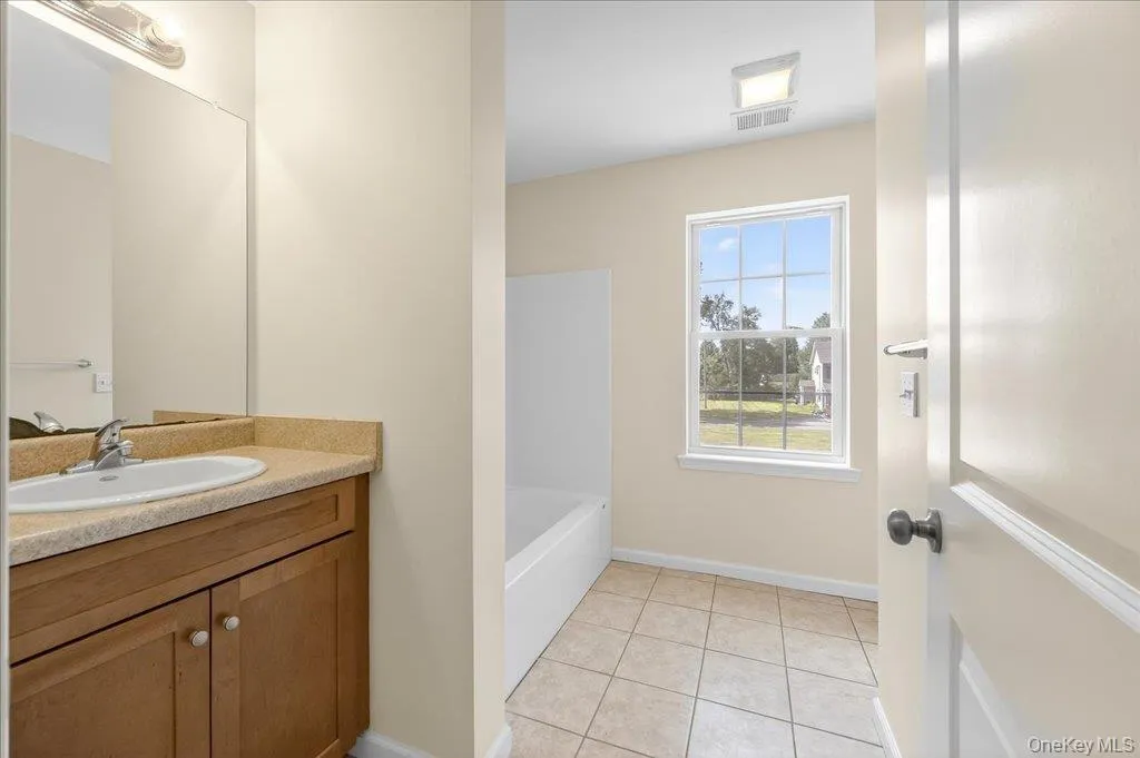 794 South Street, Plattekill, NY, 2 Bedrooms Bedrooms, 5 Rooms Rooms,2 BathroomsBathrooms,Residential Lease,For Rent,South,0,1052670 794 South Street, Plattekill, NY, 2 Bedrooms Bedrooms, 5 Rooms Rooms,2 BathroomsBathrooms,Residential Lease,For Rent,South,0,1052670