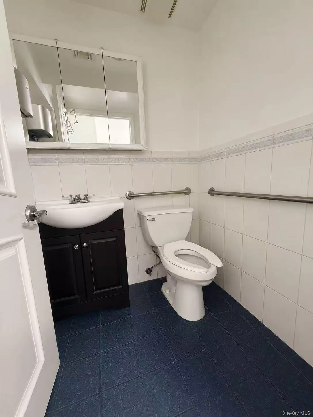 41-32 75th St Street, New York, NY, ,Commercial Lease,For Rent,75th St,0,1052675 41-32 75th St Street, New York, NY, ,Commercial Lease,For Rent,75th St,0,1052675