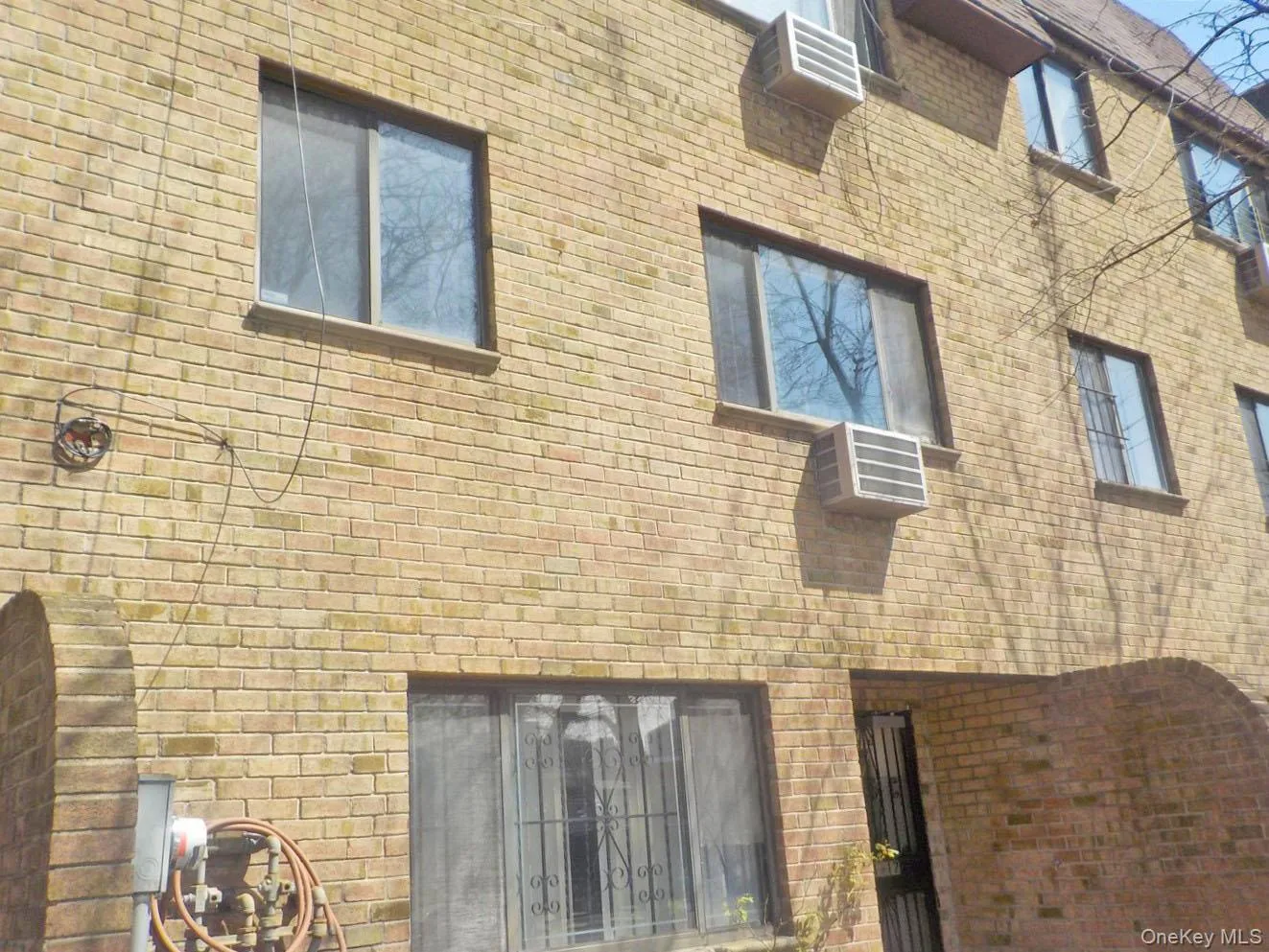 51-17 99th Street, New York, NY, 2 Bedrooms Bedrooms, 5 Rooms Rooms,1 BathroomBathrooms,Residential,For Rent,99th,0,1052681 51-17 99th Street, New York, NY, 2 Bedrooms Bedrooms, 5 Rooms Rooms,1 BathroomBathrooms,Residential,For Rent,99th,0,1052681