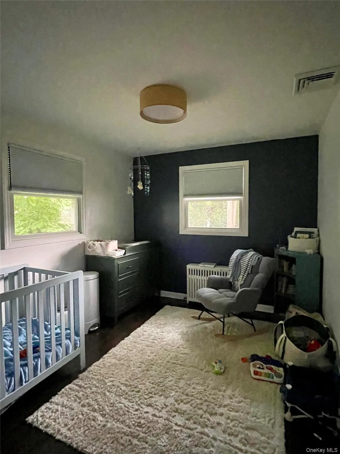 275 4th Avenue, Smithtown, NY, 2 Bedroom Bedrooms, 5 Room Rooms,1 BathroomBathrooms,Residential Lease,For Rent,4th,0,1052684 275 4th Avenue, Smithtown, NY, 2 Bedroom Bedrooms, 5 Room Rooms,1 BathroomBathrooms,Residential Lease,For Rent,4th,0,1052684
