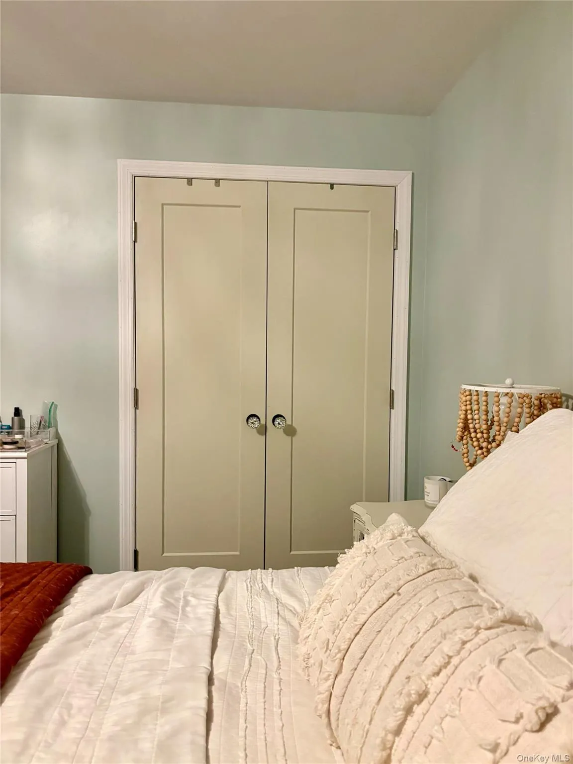 275 4th Avenue, Smithtown, NY, 2 Bedrooms Bedrooms, 5 Rooms Rooms,1 BathroomBathrooms,Residential Lease,For Rent,4th,0,1052684 275 4th Avenue, Smithtown, NY, 2 Bedrooms Bedrooms, 5 Rooms Rooms,1 BathroomBathrooms,Residential Lease,For Rent,4th,0,1052684