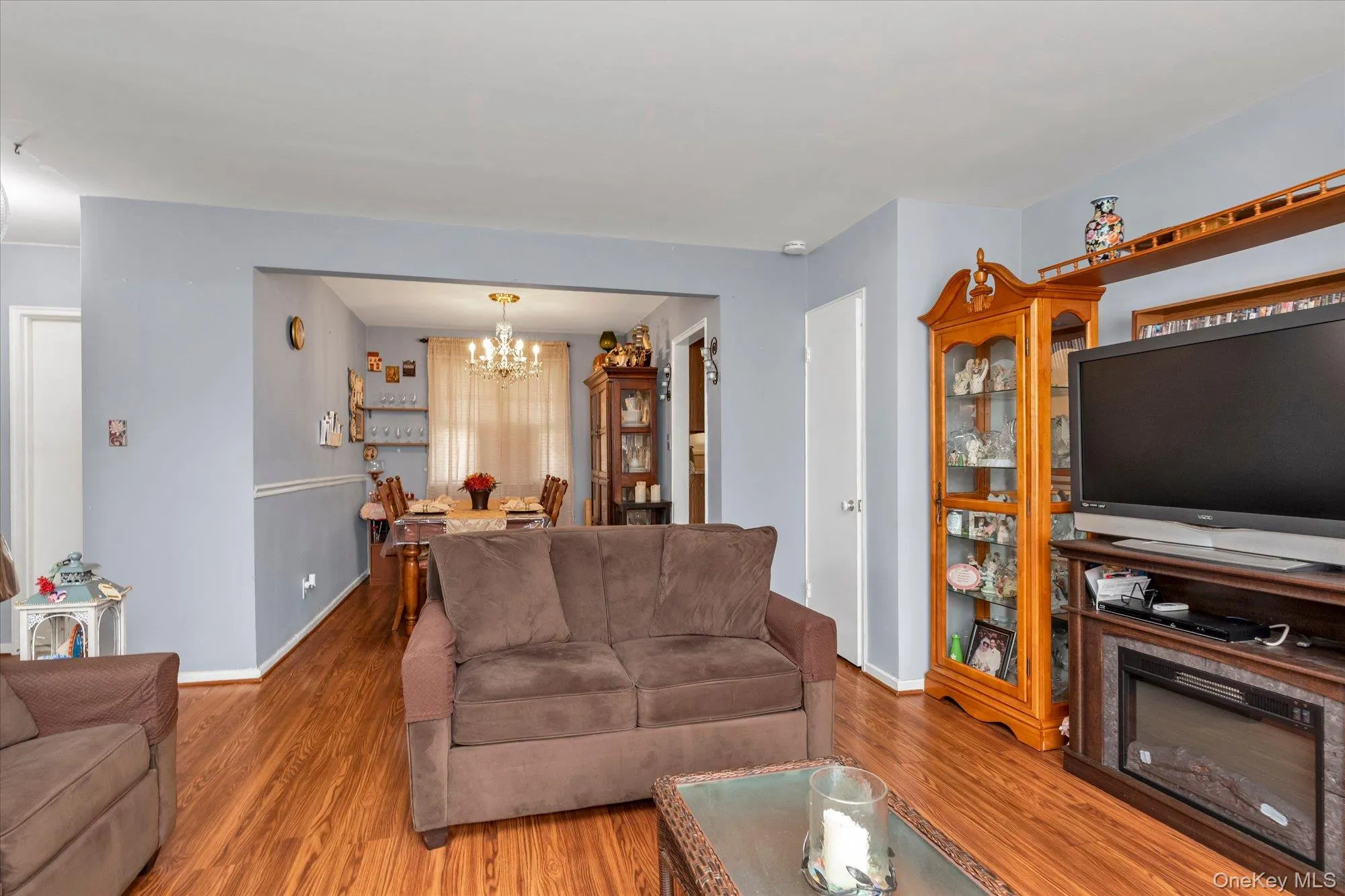 22617 Hillside Avenue, New York, NY, 2 Bedrooms Bedrooms, 5 Rooms Rooms,1 BathroomBathrooms,Residential,For Rent,Hillside,0,1052695 22617 Hillside Avenue, New York, NY, 2 Bedrooms Bedrooms, 5 Rooms Rooms,1 BathroomBathrooms,Residential,For Rent,Hillside,0,1052695