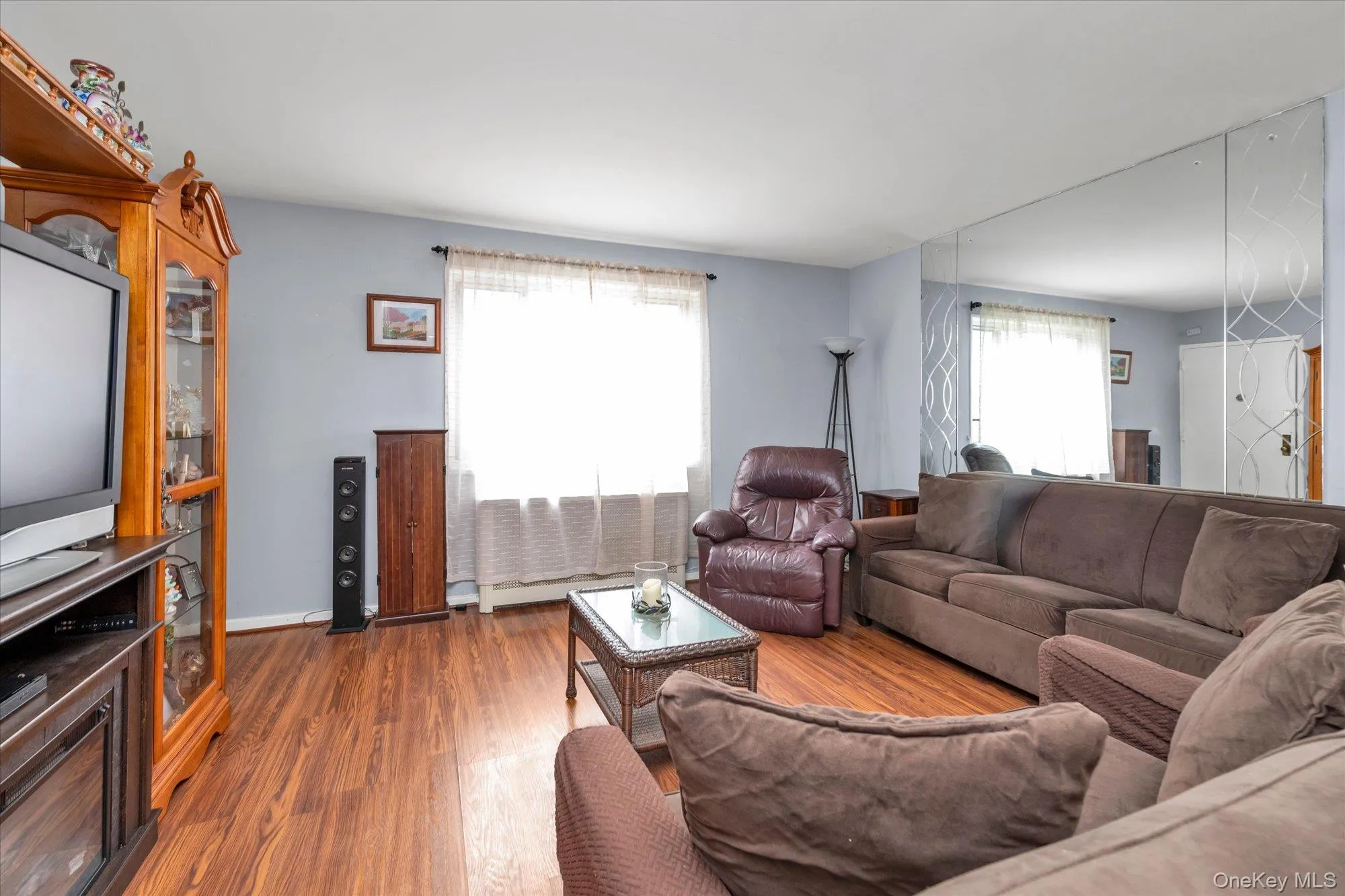 22617 Hillside Avenue, New York, NY, 2 Bedrooms Bedrooms, 5 Rooms Rooms,1 BathroomBathrooms,Residential,For Rent,Hillside,0,1052695 22617 Hillside Avenue, New York, NY, 2 Bedrooms Bedrooms, 5 Rooms Rooms,1 BathroomBathrooms,Residential,For Rent,Hillside,0,1052695