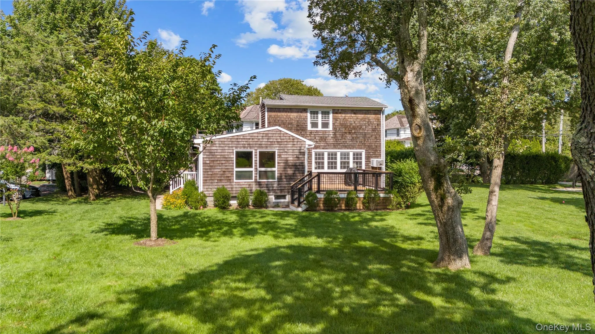 70 Middle Pond Road, Southampton, NY, 5 Bedrooms Bedrooms, 12 Rooms Rooms,2 BathroomsBathrooms,Residential,For Rent,Middle Pond,0,1052698 70 Middle Pond Road, Southampton, NY, 5 Bedrooms Bedrooms, 12 Rooms Rooms,2 BathroomsBathrooms,Residential,For Rent,Middle Pond,0,1052698