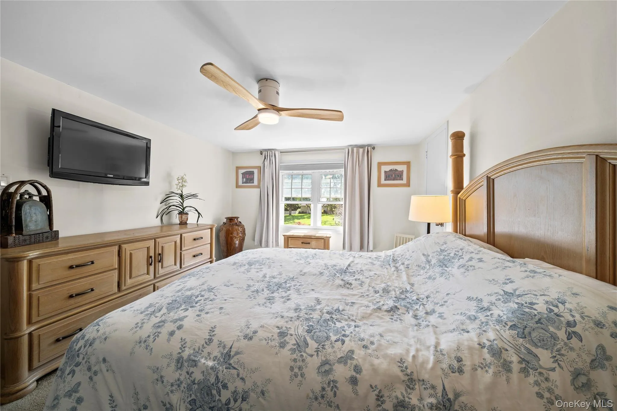 70 Middle Pond Road, Southampton, NY, 5 Bedrooms Bedrooms, 12 Rooms Rooms,2 BathroomsBathrooms,Residential,For Rent,Middle Pond,0,1052698 70 Middle Pond Road, Southampton, NY, 5 Bedrooms Bedrooms, 12 Rooms Rooms,2 BathroomsBathrooms,Residential,For Rent,Middle Pond,0,1052698