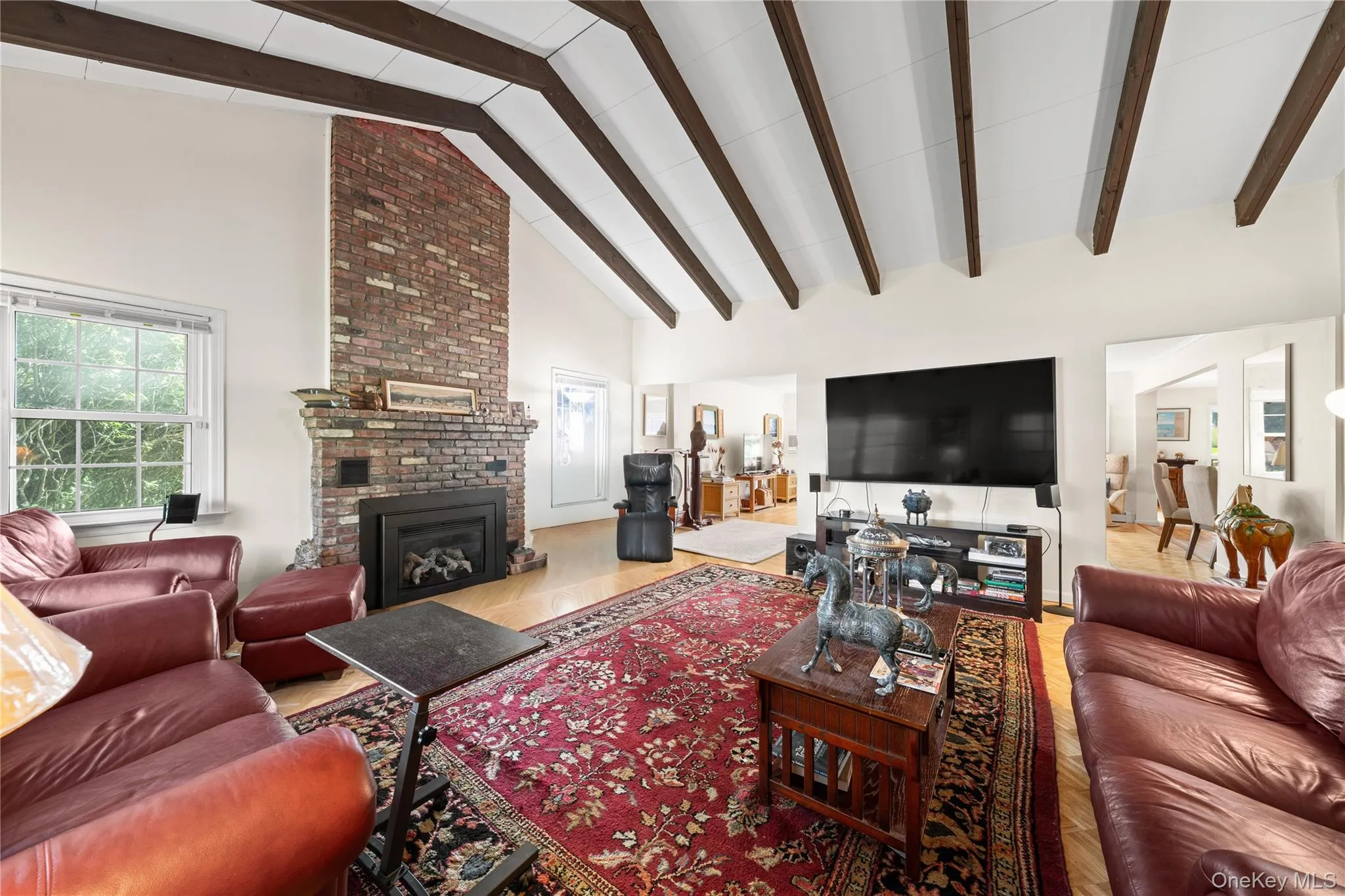 70 Middle Pond Road, Southampton, NY, 5 Bedrooms Bedrooms, 12 Rooms Rooms,2 BathroomsBathrooms,Residential,For Rent,Middle Pond,0,1052698 70 Middle Pond Road, Southampton, NY, 5 Bedrooms Bedrooms, 12 Rooms Rooms,2 BathroomsBathrooms,Residential,For Rent,Middle Pond,0,1052698