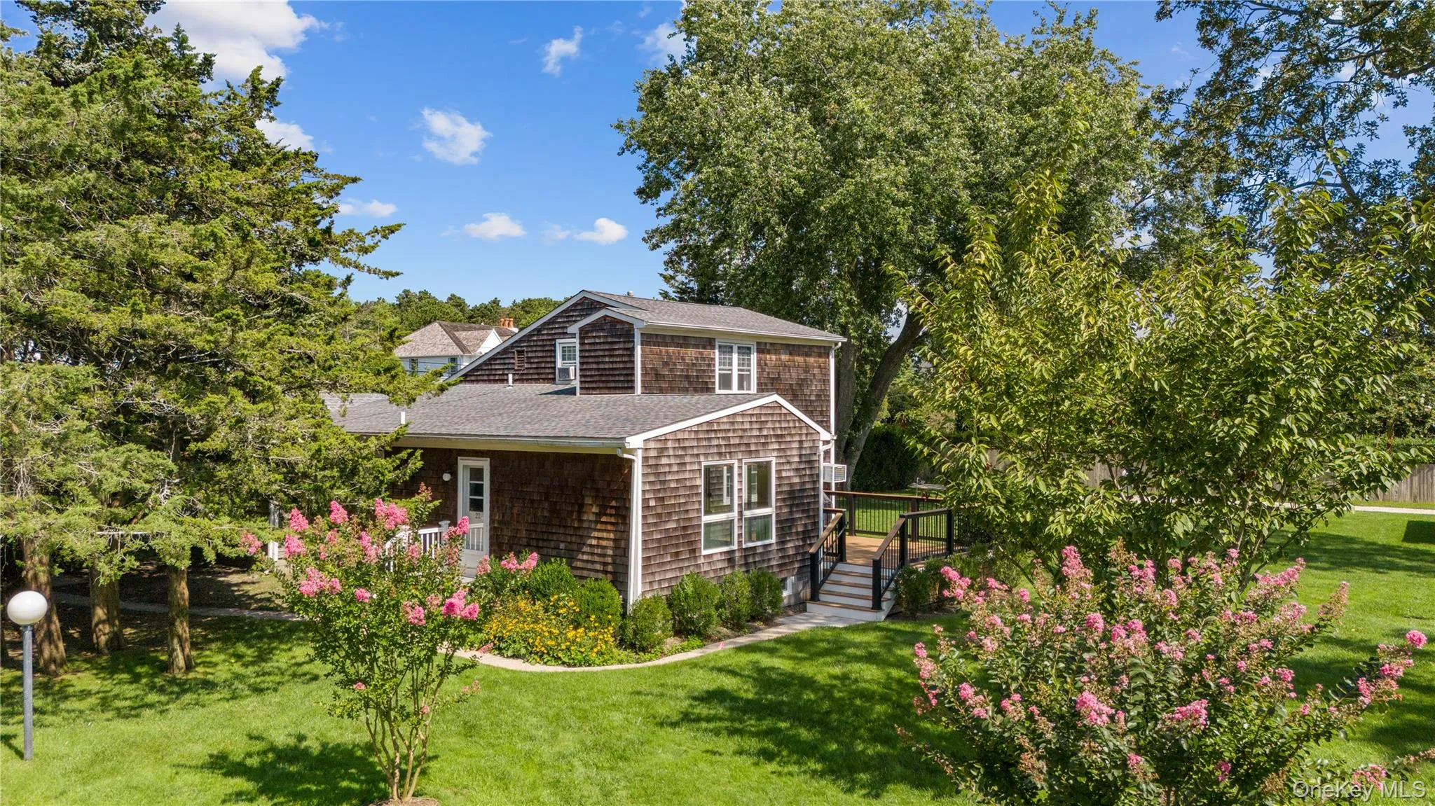 70 Middle Pond Road, Southampton, NY, 5 Bedrooms Bedrooms, 12 Rooms Rooms,2 BathroomsBathrooms,Residential,For Rent,Middle Pond,0,1052698 70 Middle Pond Road, Southampton, NY, 5 Bedrooms Bedrooms, 12 Rooms Rooms,2 BathroomsBathrooms,Residential,For Rent,Middle Pond,0,1052698