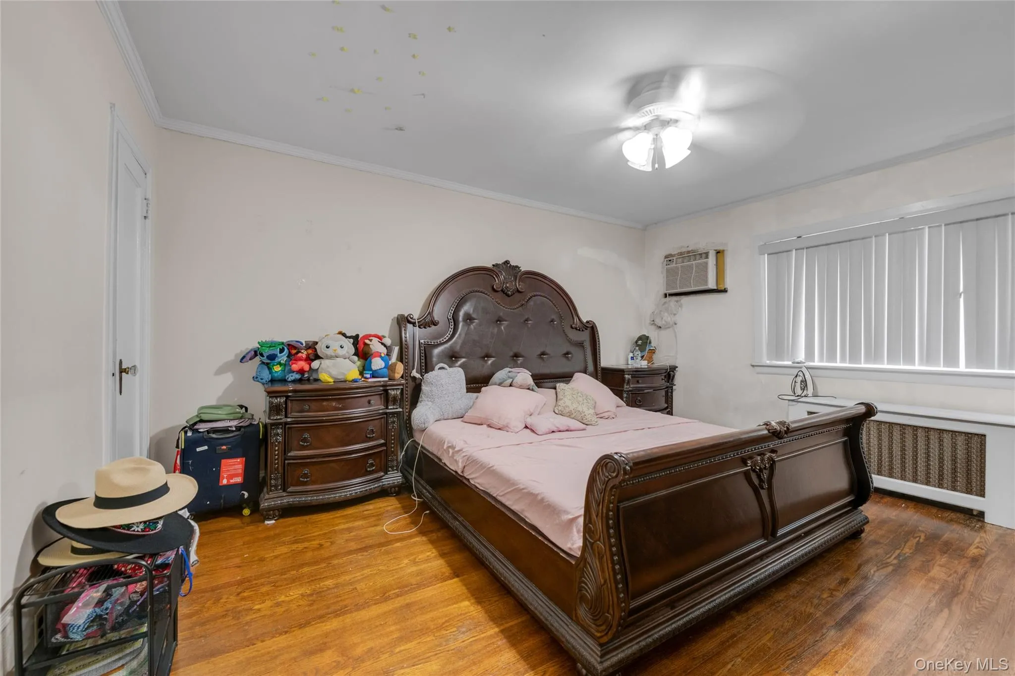 5037 64th Street, New York, NY, 3 Bedrooms Bedrooms, 7 Rooms Rooms,1 BathroomBathrooms,Residential,For Rent,64th,0,1052701 5037 64th Street, New York, NY, 3 Bedrooms Bedrooms, 7 Rooms Rooms,1 BathroomBathrooms,Residential,For Rent,64th,0,1052701