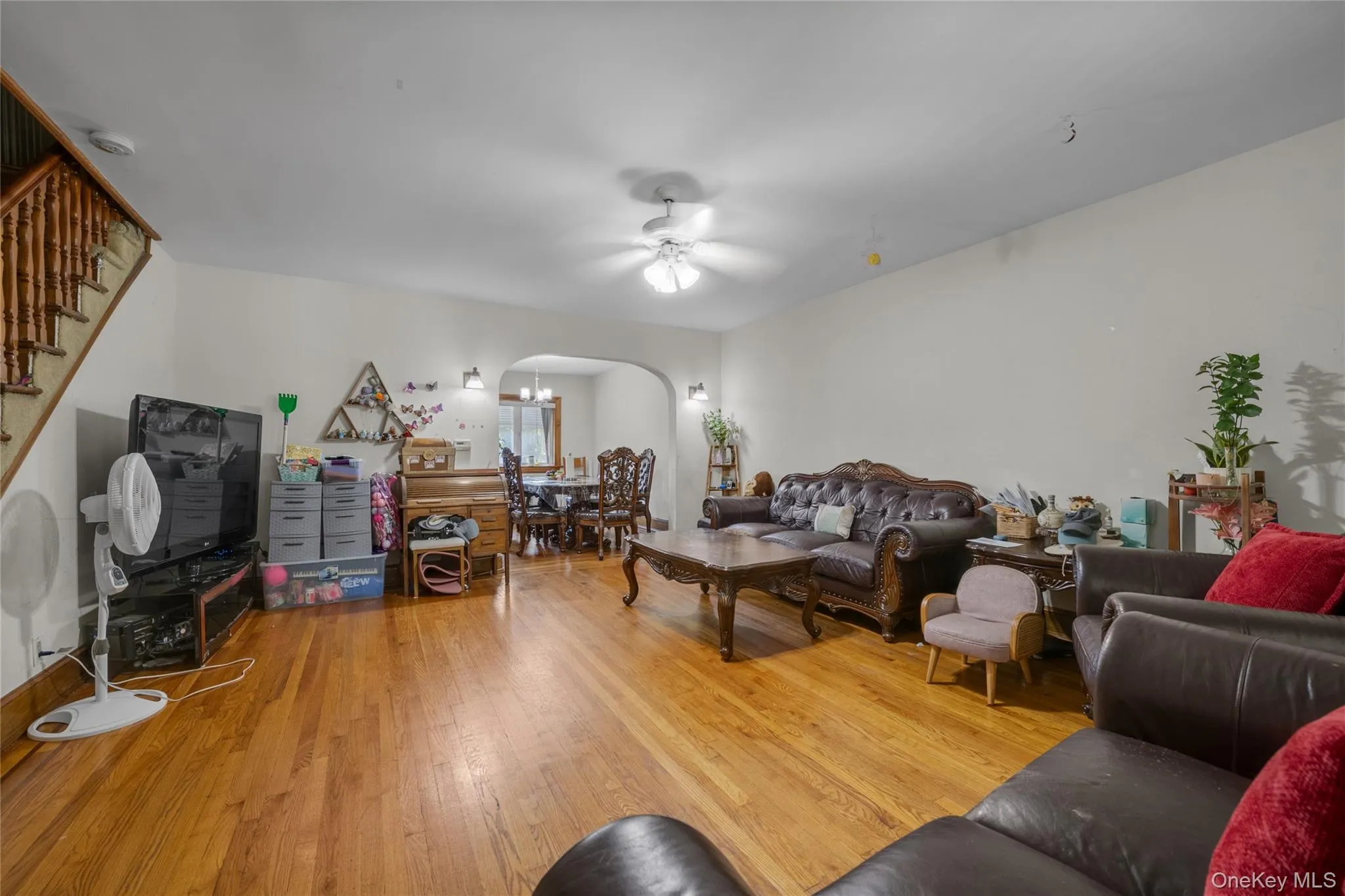 5037 64th Street, New York, NY, 3 Bedrooms Bedrooms, 7 Rooms Rooms,1 BathroomBathrooms,Residential,For Rent,64th,0,1052701 5037 64th Street, New York, NY, 3 Bedrooms Bedrooms, 7 Rooms Rooms,1 BathroomBathrooms,Residential,For Rent,64th,0,1052701