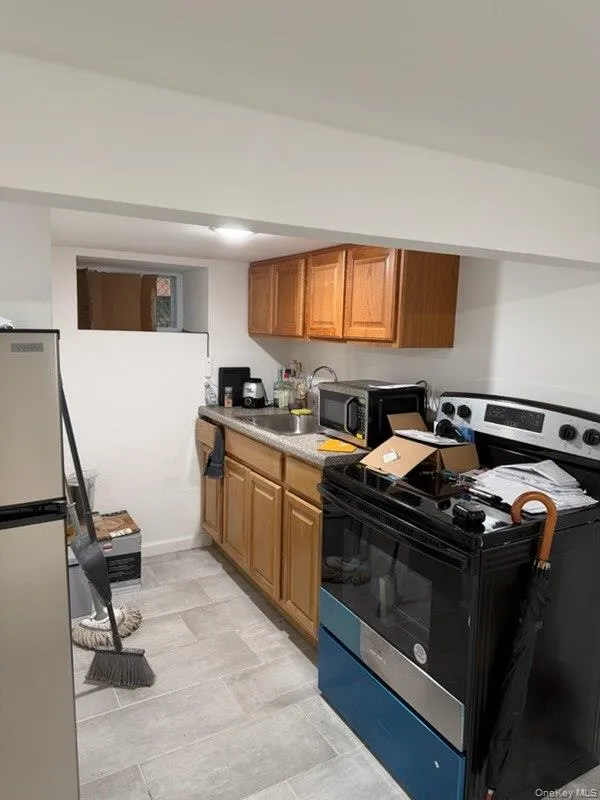 2760 Bainbridge Avenue, New York, NY, 2 Room Rooms,1 BathroomBathrooms,Residential Lease,For Rent,Bainbridge,0,1052702 2760 Bainbridge Avenue, New York, NY, 2 Room Rooms,1 BathroomBathrooms,Residential Lease,For Rent,Bainbridge,0,1052702