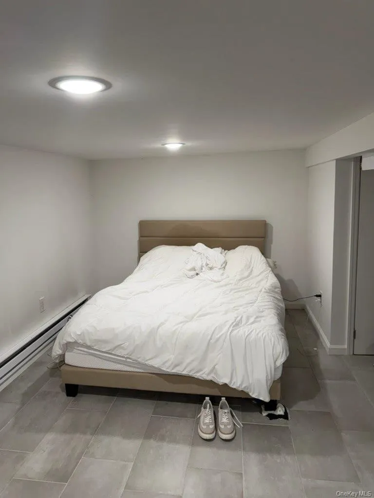 2760 Bainbridge Avenue, New York, NY, 2 Room Rooms,1 BathroomBathrooms,Residential Lease,For Rent,Bainbridge,0,1052702 2760 Bainbridge Avenue, New York, NY, 2 Room Rooms,1 BathroomBathrooms,Residential Lease,For Rent,Bainbridge,0,1052702