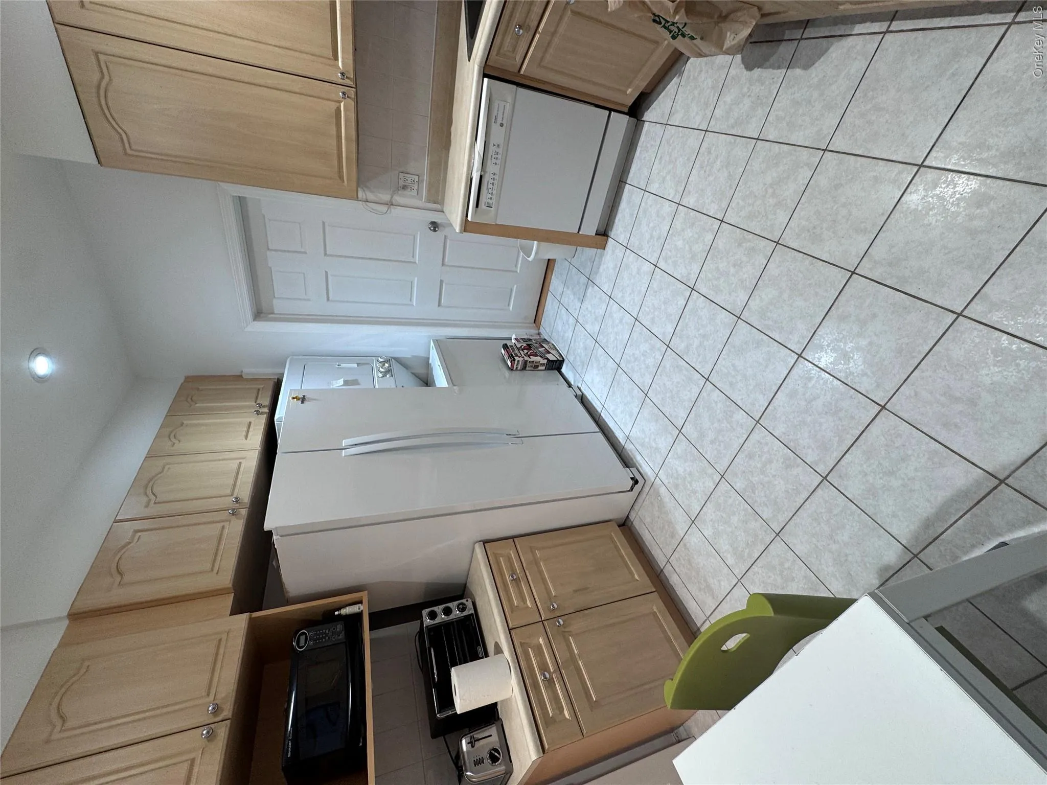 4220 Kissena Blvd Apt D2, New York, NY, 2 Bedrooms Bedrooms, 7 Rooms Rooms,2 BathroomsBathrooms,Residential Lease,For Rent,Kissena Blvd Apt D2,0,1052708 4220 Kissena Blvd Apt D2, New York, NY, 2 Bedrooms Bedrooms, 7 Rooms Rooms,2 BathroomsBathrooms,Residential Lease,For Rent,Kissena Blvd Apt D2,0,1052708