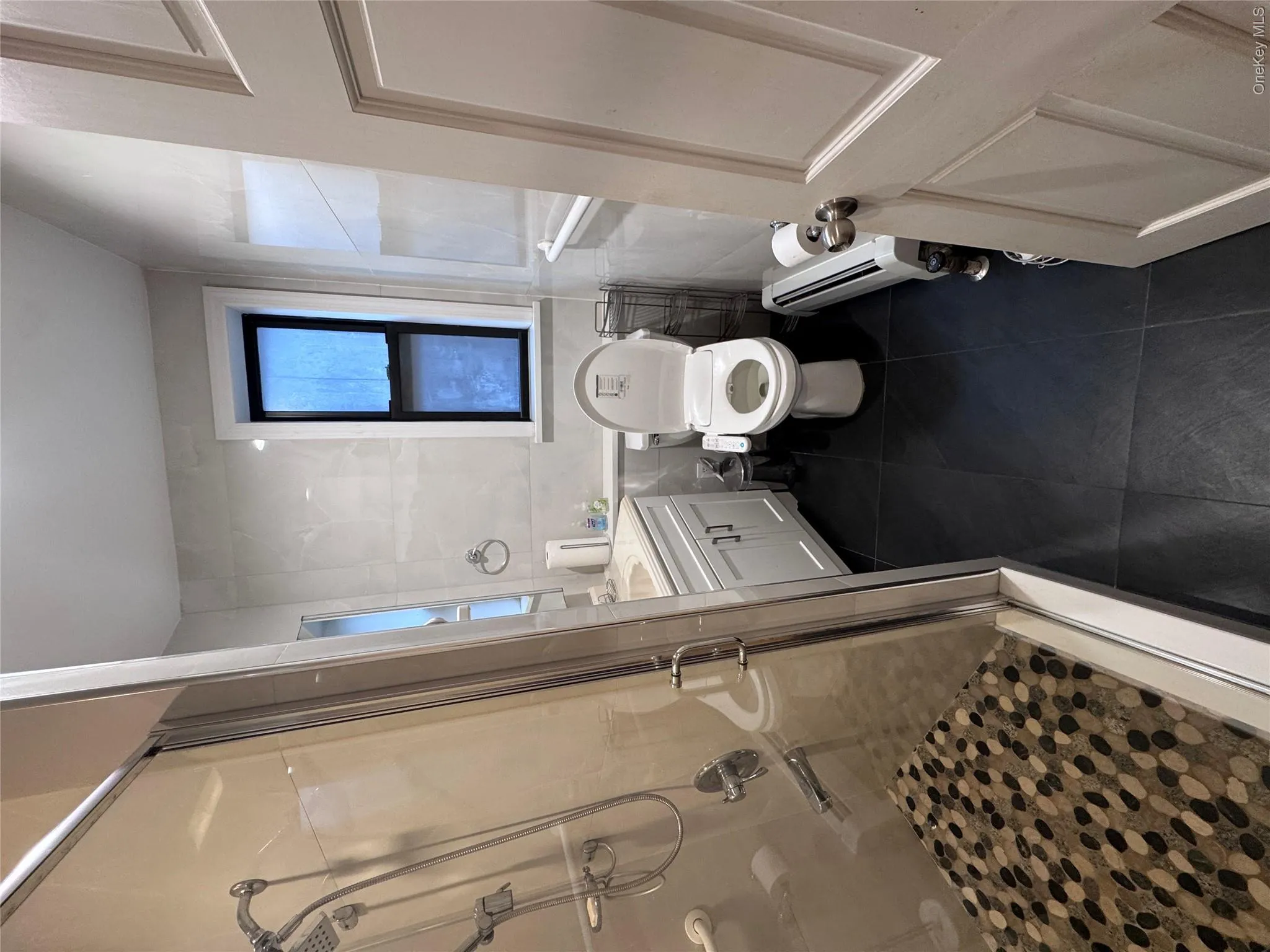 4220 Kissena Blvd Apt D2, New York, NY, 2 Bedrooms Bedrooms, 7 Rooms Rooms,2 BathroomsBathrooms,Residential Lease,For Rent,Kissena Blvd Apt D2,0,1052708 4220 Kissena Blvd Apt D2, New York, NY, 2 Bedrooms Bedrooms, 7 Rooms Rooms,2 BathroomsBathrooms,Residential Lease,For Rent,Kissena Blvd Apt D2,0,1052708
