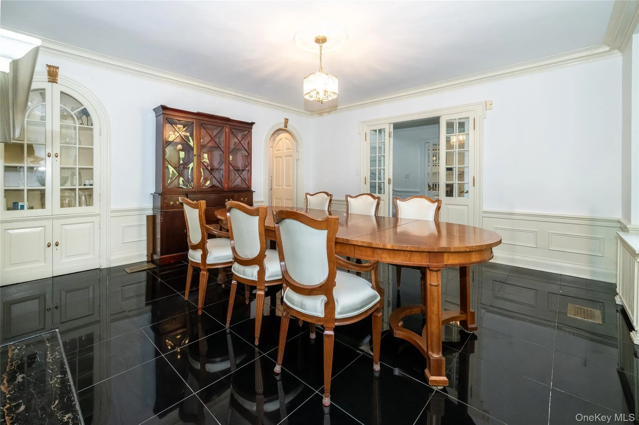 209 Beechmont Drive, New Rochelle, NY, 5 Bedrooms Bedrooms, 10 Rooms Rooms,4 BathroomsBathrooms,Residential,For Rent,Beechmont,0,1052711 209 Beechmont Drive, New Rochelle, NY, 5 Bedrooms Bedrooms, 10 Rooms Rooms,4 BathroomsBathrooms,Residential,For Rent,Beechmont,0,1052711