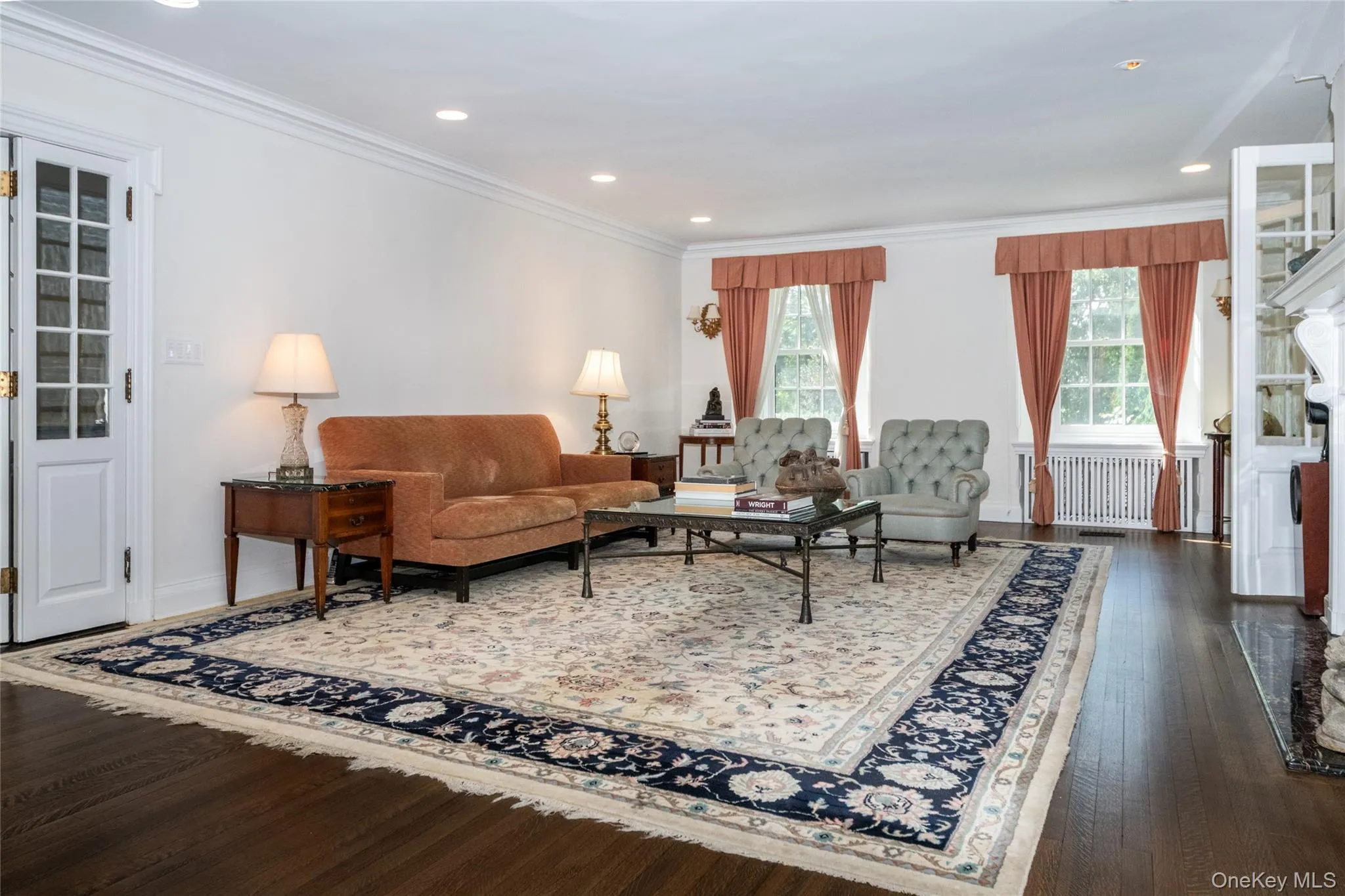 209 Beechmont Drive, New Rochelle, NY, 5 Bedrooms Bedrooms, 10 Rooms Rooms,4 BathroomsBathrooms,Residential,For Rent,Beechmont,0,1052711 209 Beechmont Drive, New Rochelle, NY, 5 Bedrooms Bedrooms, 10 Rooms Rooms,4 BathroomsBathrooms,Residential,For Rent,Beechmont,0,1052711