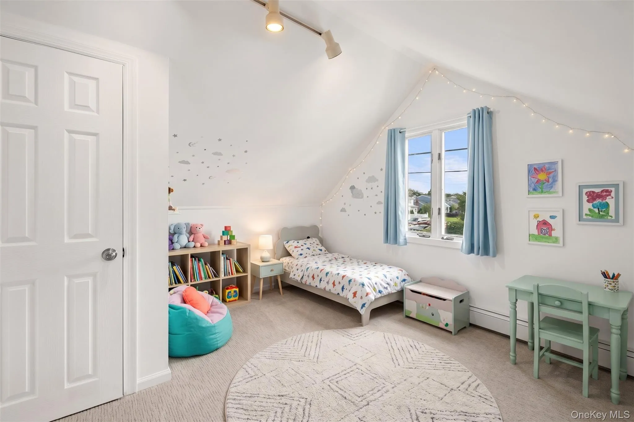 234 Division Avenue, Oyster Bay, NY, 4 Bedrooms Bedrooms, 7 Rooms Rooms,1 BathroomBathrooms,Residential,For Rent,Division,0,1052714 234 Division Avenue, Oyster Bay, NY, 4 Bedrooms Bedrooms, 7 Rooms Rooms,1 BathroomBathrooms,Residential,For Rent,Division,0,1052714