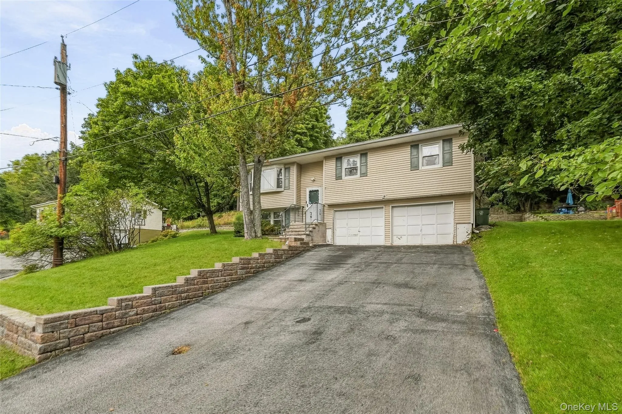 55 Orange Terrace, Middletown, NY, 3 Bedrooms Bedrooms, 5 Rooms Rooms,1 BathroomBathrooms,Residential,For Rent,Orange,0,1052724 55 Orange Terrace, Middletown, NY, 3 Bedrooms Bedrooms, 5 Rooms Rooms,1 BathroomBathrooms,Residential,For Rent,Orange,0,1052724
