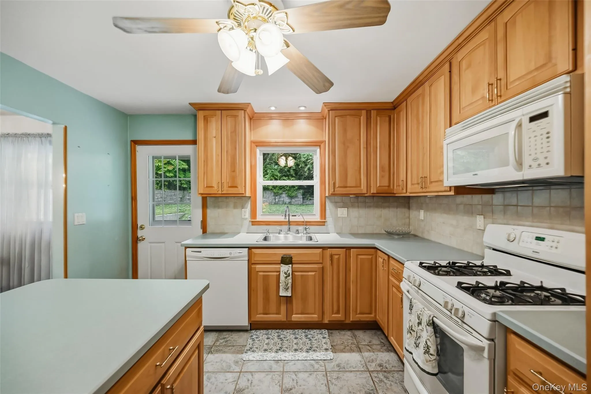 55 Orange Terrace, Middletown, NY, 3 Bedrooms Bedrooms, 5 Rooms Rooms,1 BathroomBathrooms,Residential,For Rent,Orange,0,1052724 55 Orange Terrace, Middletown, NY, 3 Bedrooms Bedrooms, 5 Rooms Rooms,1 BathroomBathrooms,Residential,For Rent,Orange,0,1052724