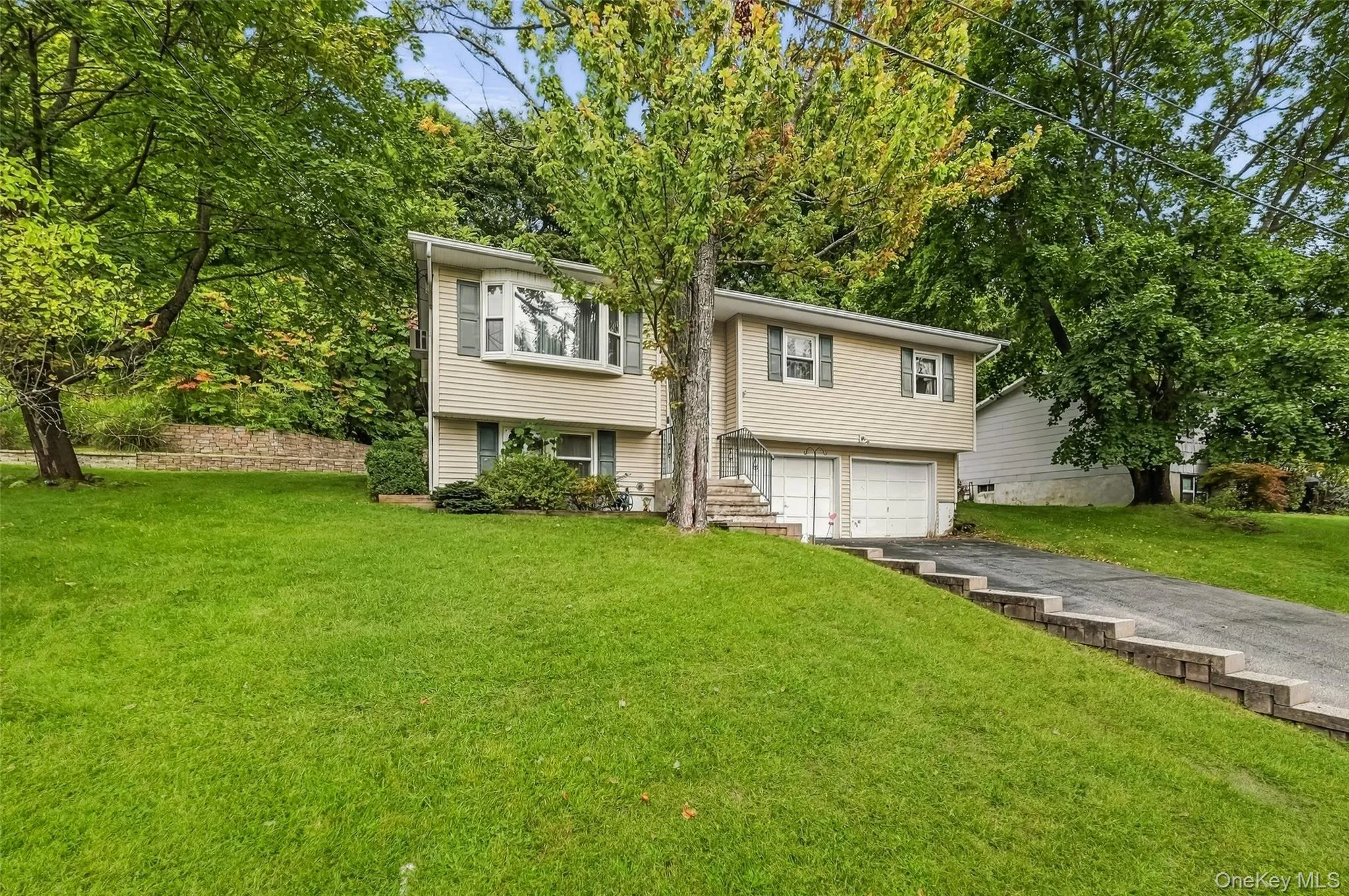 55 Orange Terrace, Middletown, NY, 3 Bedrooms Bedrooms, 5 Rooms Rooms,1 BathroomBathrooms,Residential,For Rent,Orange,0,1052724 55 Orange Terrace, Middletown, NY, 3 Bedrooms Bedrooms, 5 Rooms Rooms,1 BathroomBathrooms,Residential,For Rent,Orange,0,1052724