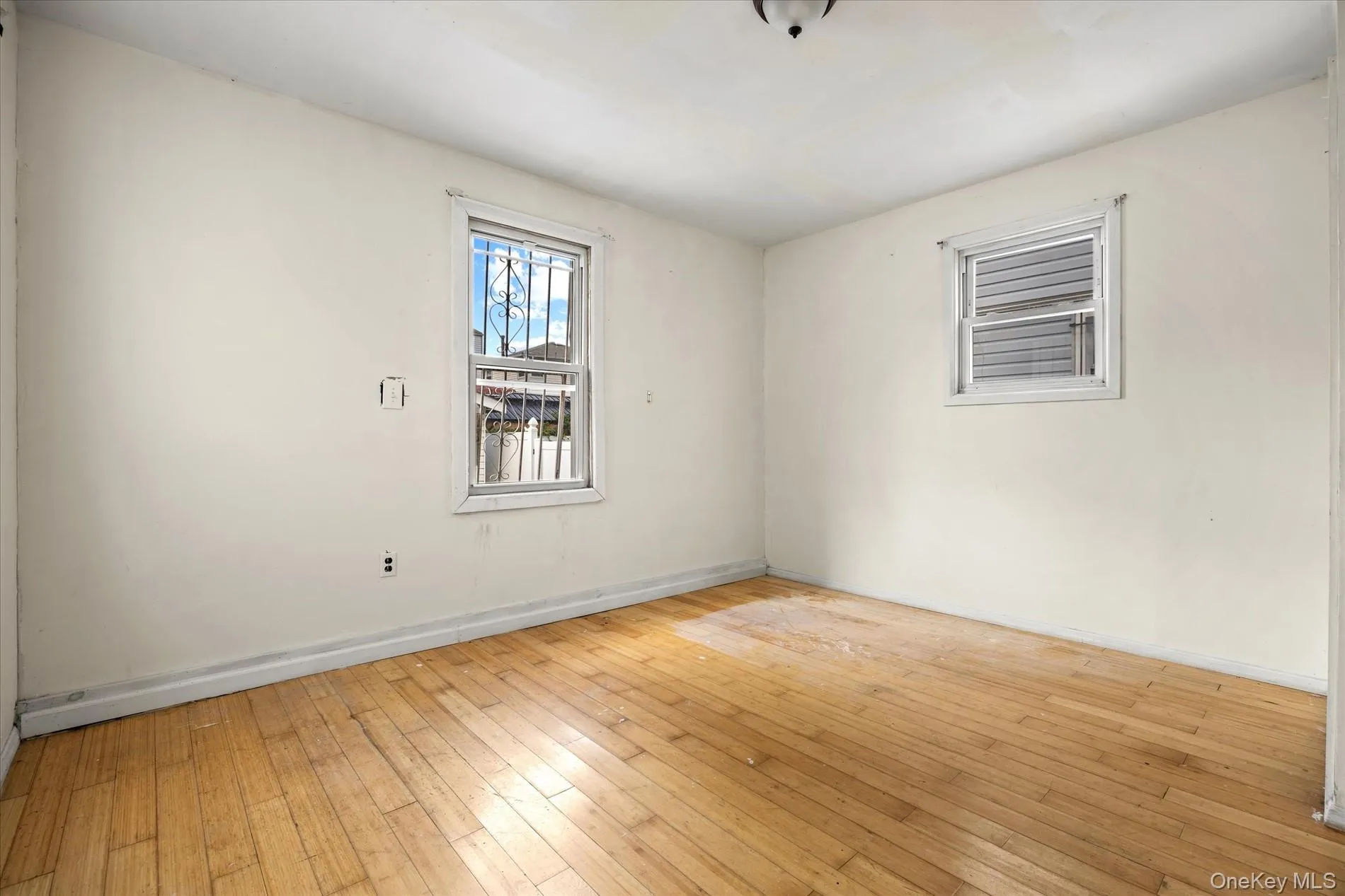 155-41 116th Drive, New York, NY, 3 Bedrooms Bedrooms, 4 Rooms Rooms,3 BathroomsBathrooms,Residential,For Rent,116th,0,1052725 155-41 116th Drive, New York, NY, 3 Bedrooms Bedrooms, 4 Rooms Rooms,3 BathroomsBathrooms,Residential,For Rent,116th,0,1052725