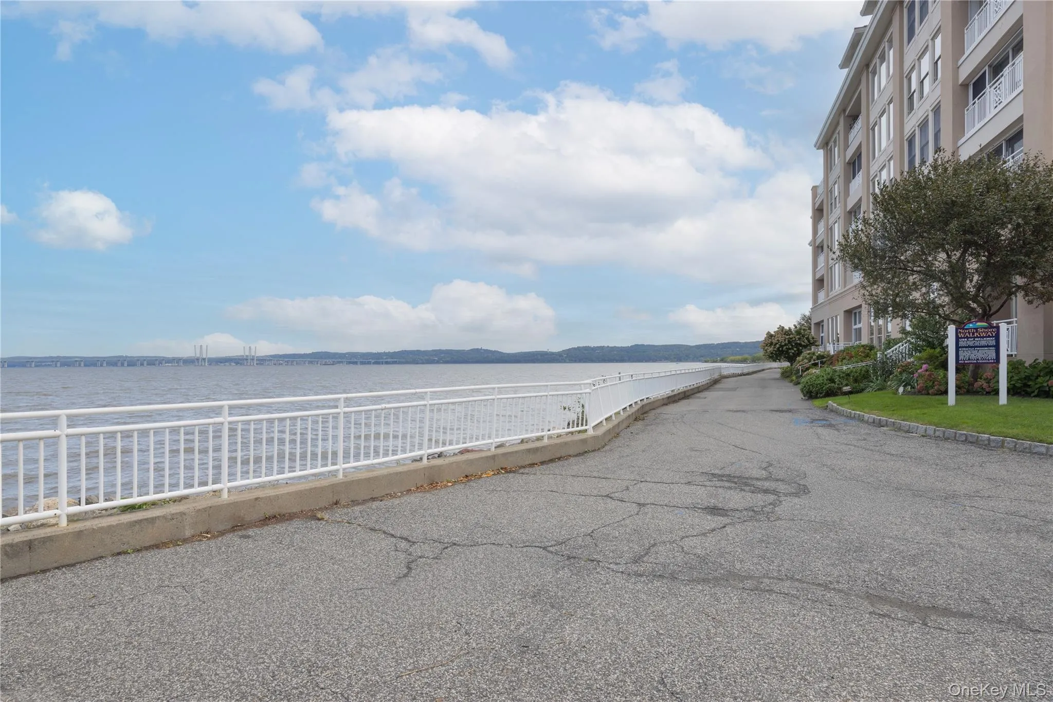 113 Harbor Cove, Orangetown, NY, 1 Bedroom Bedrooms, 5 Rooms Rooms,1 BathroomBathrooms,Residential,For Rent,Harbor,0,1052726 113 Harbor Cove, Orangetown, NY, 1 Bedroom Bedrooms, 5 Rooms Rooms,1 BathroomBathrooms,Residential,For Rent,Harbor,0,1052726
