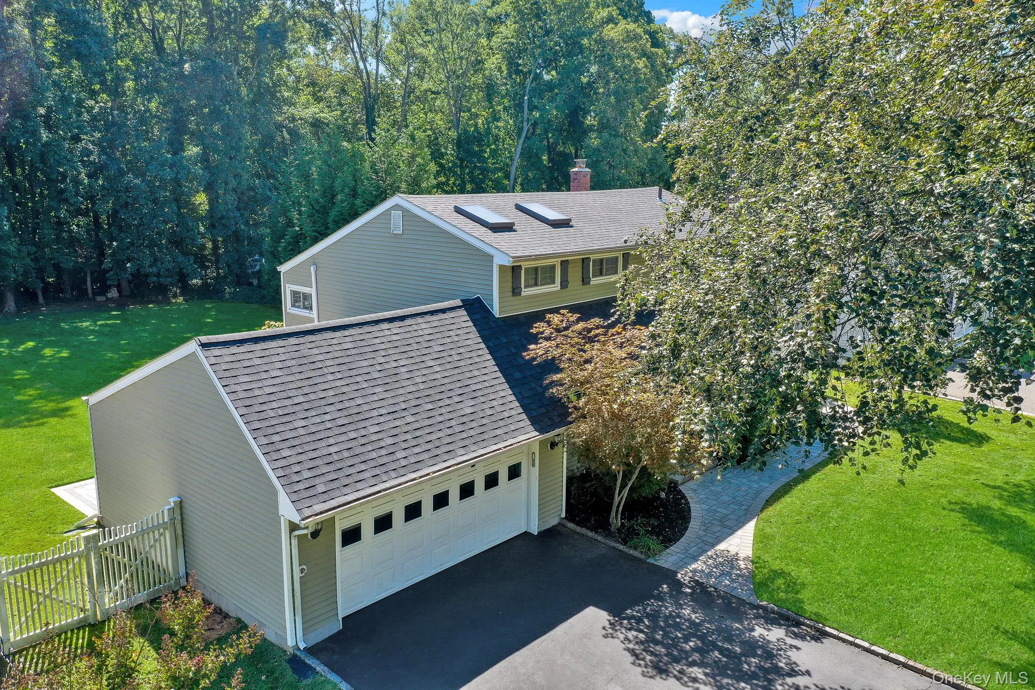 719 Glenridge Lane, Huntington, NY, 4 Bedrooms Bedrooms, 8 Rooms Rooms,2 BathroomsBathrooms,Residential,For Rent,Glenridge,0,1052736 719 Glenridge Lane, Huntington, NY, 4 Bedrooms Bedrooms, 8 Rooms Rooms,2 BathroomsBathrooms,Residential,For Rent,Glenridge,0,1052736