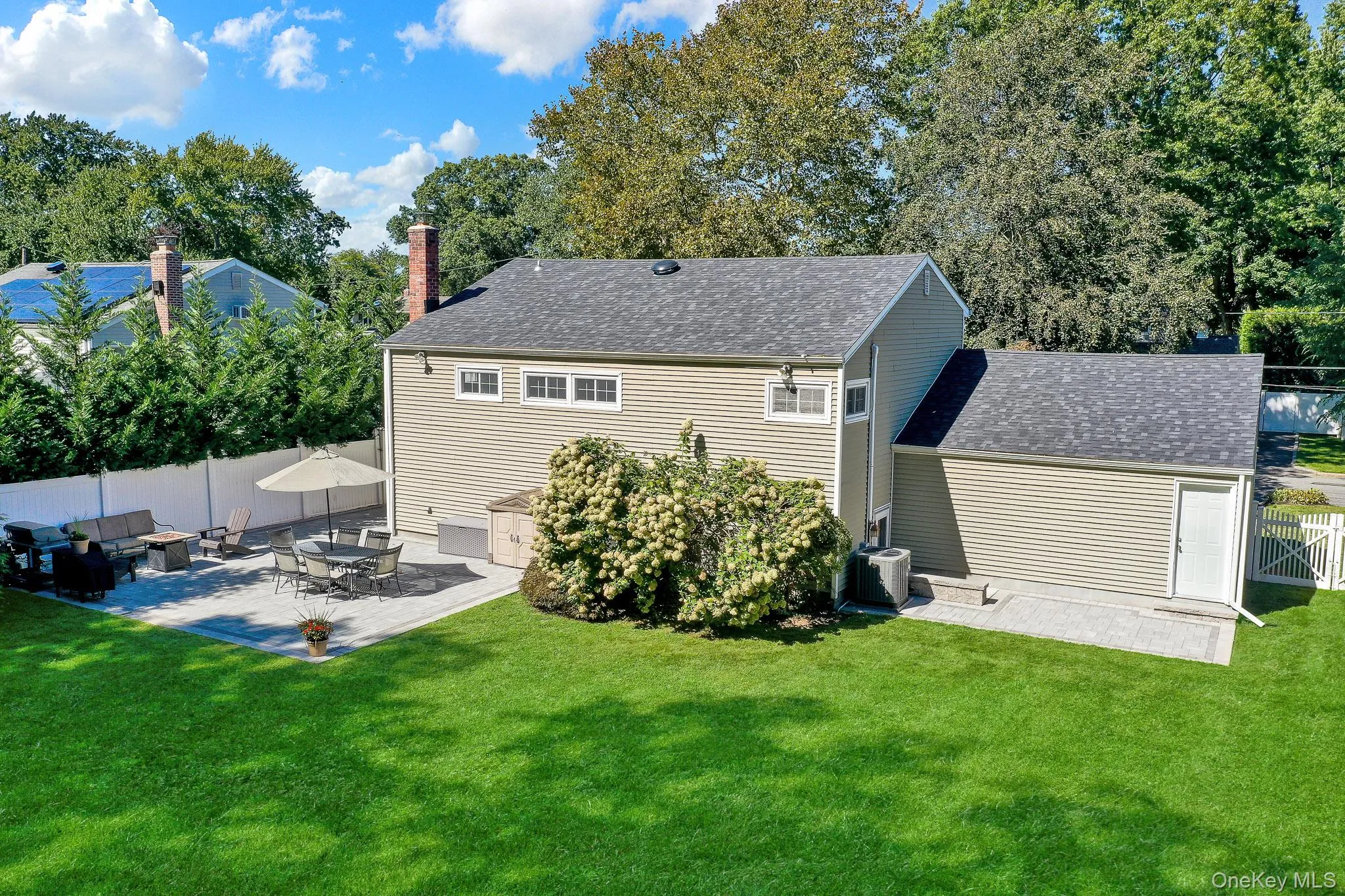 719 Glenridge Lane, Huntington, NY, 4 Bedrooms Bedrooms, 8 Rooms Rooms,2 BathroomsBathrooms,Residential,For Rent,Glenridge,0,1052736 719 Glenridge Lane, Huntington, NY, 4 Bedrooms Bedrooms, 8 Rooms Rooms,2 BathroomsBathrooms,Residential,For Rent,Glenridge,0,1052736