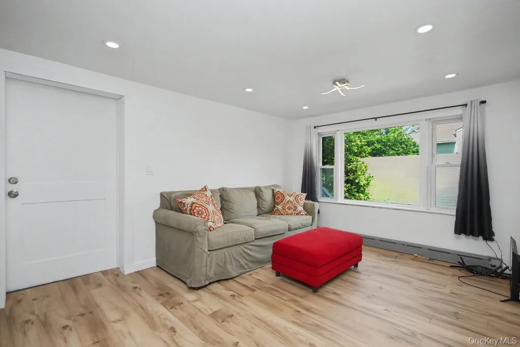 139 8th Street, Cortlandt, NY, 2 Bedrooms Bedrooms, 7 Rooms Rooms,1 BathroomBathrooms,Residential,For Rent,8th,0,1052744 139 8th Street, Cortlandt, NY, 2 Bedrooms Bedrooms, 7 Rooms Rooms,1 BathroomBathrooms,Residential,For Rent,8th,0,1052744