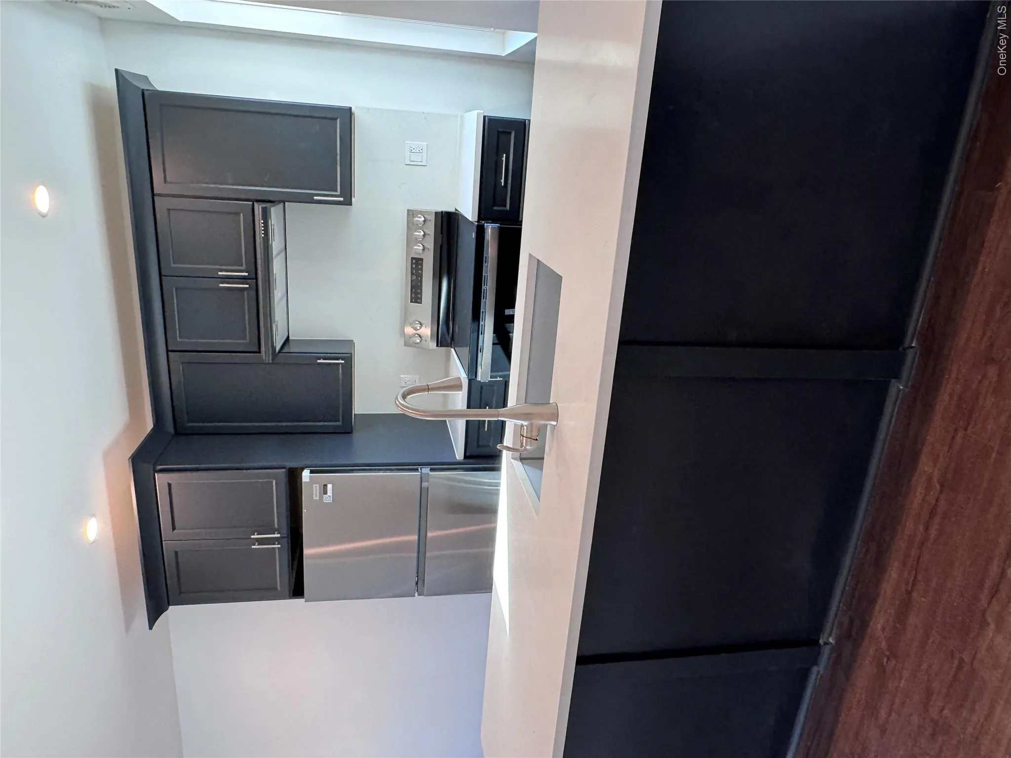 4034 162nd Street, New York, NY, 3 Bedrooms Bedrooms, 5 Rooms Rooms,1 BathroomBathrooms,Residential Lease,For Rent,162nd,0,1052745 4034 162nd Street, New York, NY, 3 Bedrooms Bedrooms, 5 Rooms Rooms,1 BathroomBathrooms,Residential Lease,For Rent,162nd,0,1052745