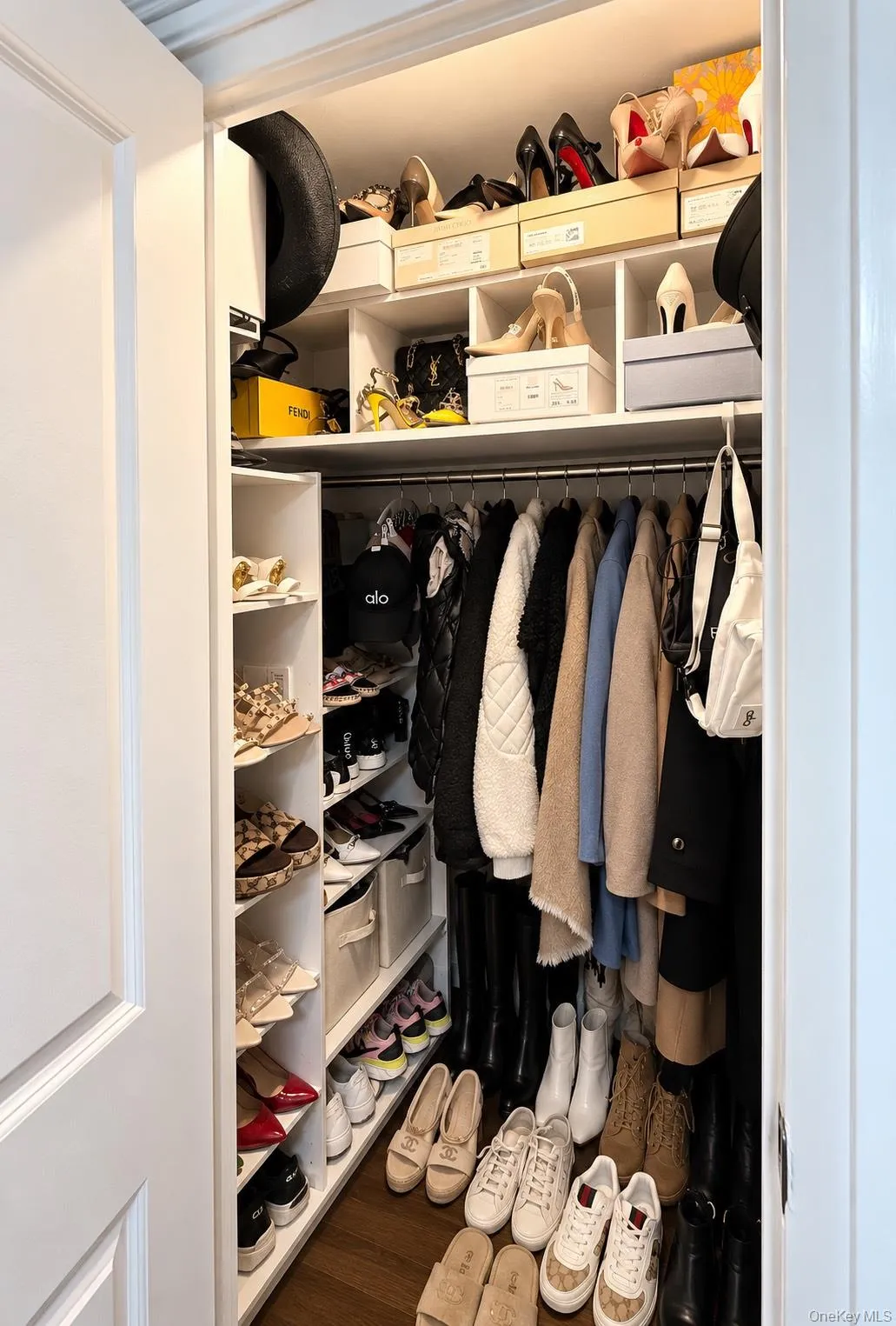 Walk in Closet Walk in Closet