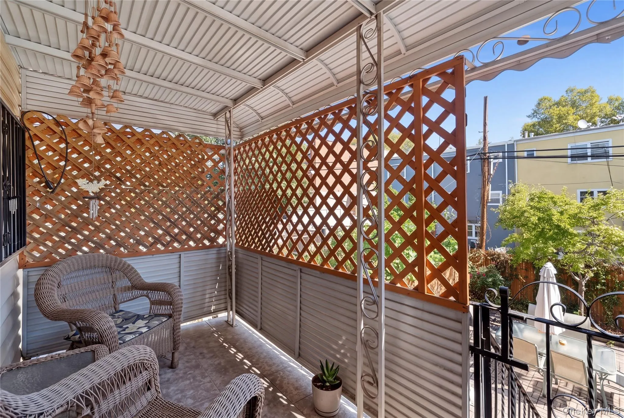 548 Bolton Avenue, New York, NY, 3 Bedrooms Bedrooms, 6 Rooms Rooms,2 BathroomsBathrooms,Residential,For Rent,Bolton,0,1052751 548 Bolton Avenue, New York, NY, 3 Bedrooms Bedrooms, 6 Rooms Rooms,2 BathroomsBathrooms,Residential,For Rent,Bolton,0,1052751