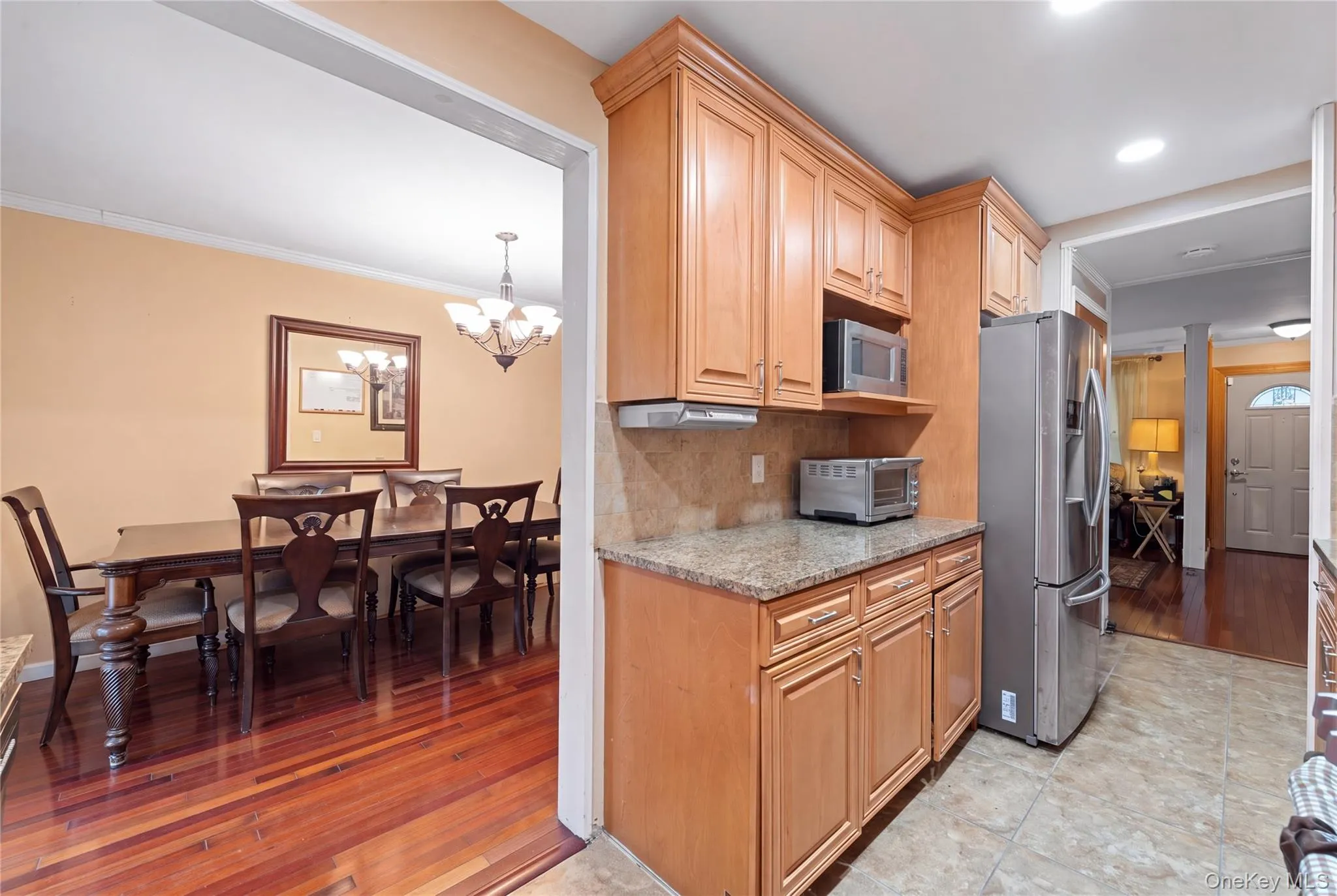 548 Bolton Avenue, New York, NY, 3 Bedrooms Bedrooms, 6 Rooms Rooms,2 BathroomsBathrooms,Residential,For Rent,Bolton,0,1052751 548 Bolton Avenue, New York, NY, 3 Bedrooms Bedrooms, 6 Rooms Rooms,2 BathroomsBathrooms,Residential,For Rent,Bolton,0,1052751