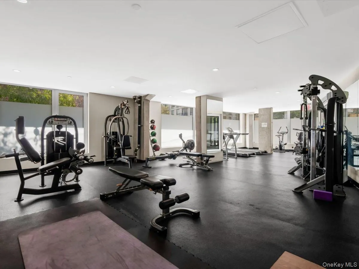651 New York Avenue, New York, NY, 1 Bedroom Bedrooms, 3 Rooms Rooms,1 BathroomBathrooms,Residential,For Rent,New York,0,1052752 651 New York Avenue, New York, NY, 1 Bedroom Bedrooms, 3 Rooms Rooms,1 BathroomBathrooms,Residential,For Rent,New York,0,1052752