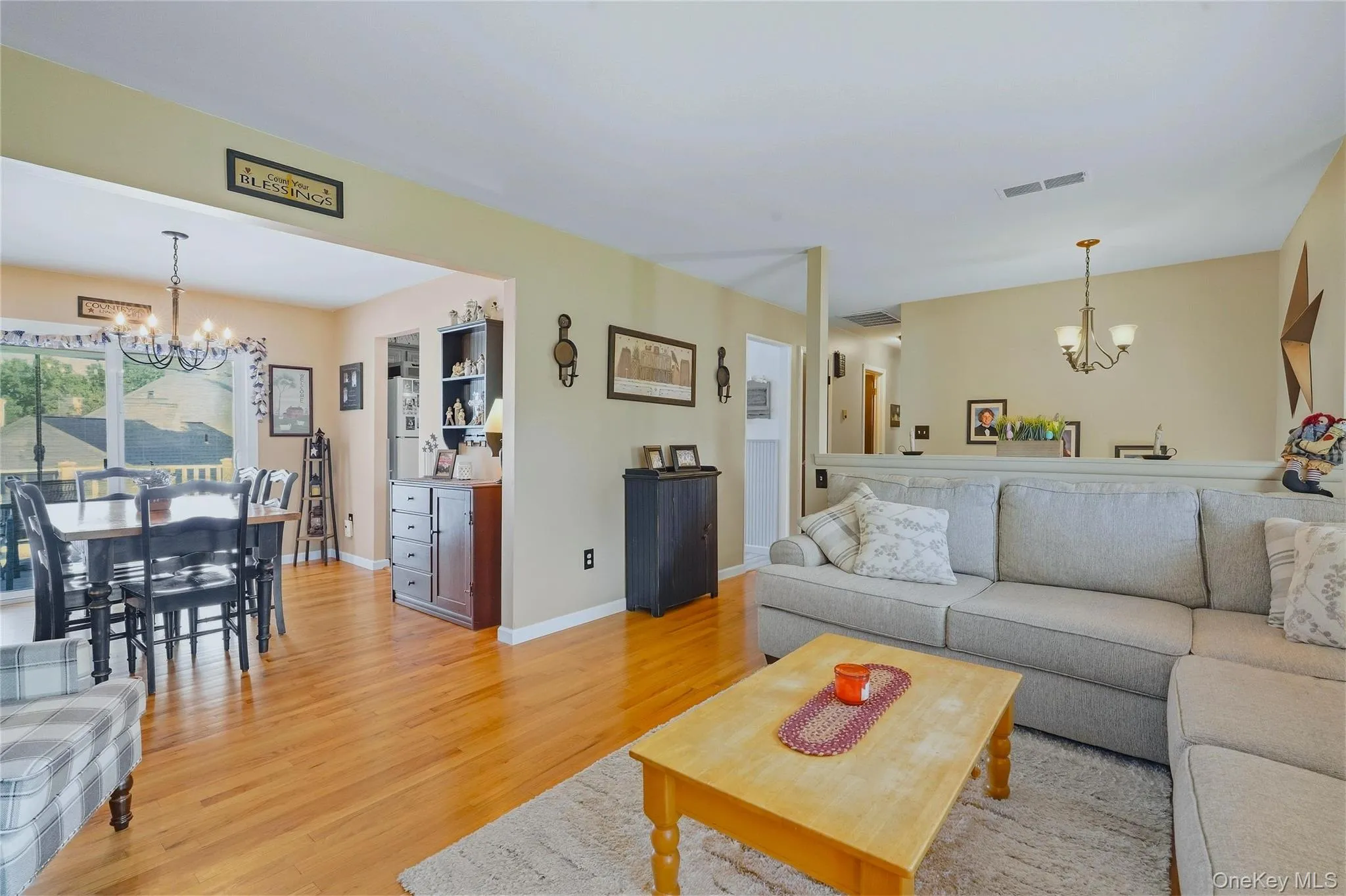38 Genesee Avenue, Ulster, NY, 3 Bedrooms Bedrooms, 10 Rooms Rooms,2 BathroomsBathrooms,Residential,For Rent,Genesee,0,1052757 38 Genesee Avenue, Ulster, NY, 3 Bedrooms Bedrooms, 10 Rooms Rooms,2 BathroomsBathrooms,Residential,For Rent,Genesee,0,1052757