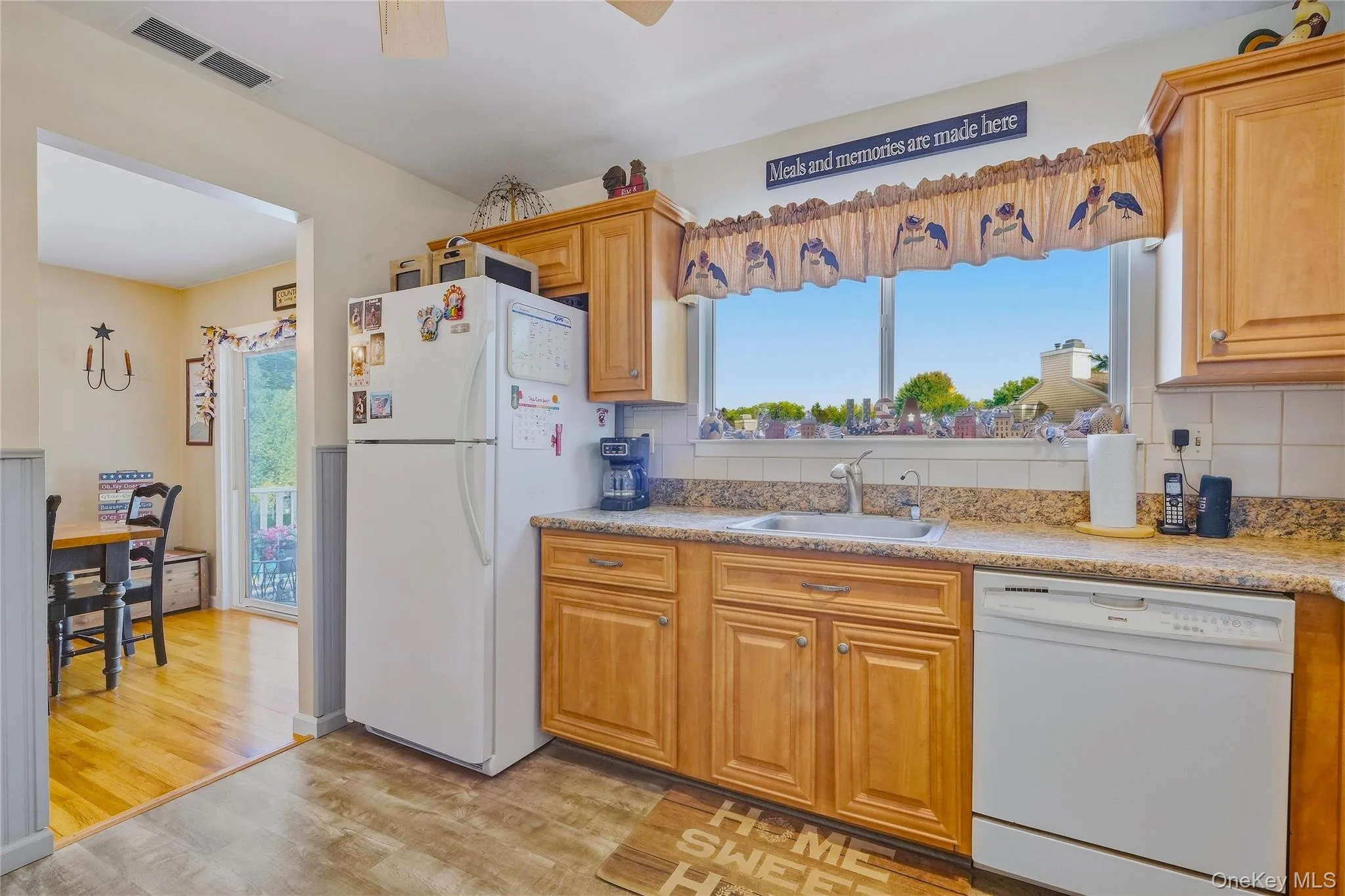 38 Genesee Avenue, Ulster, NY, 3 Bedrooms Bedrooms, 10 Rooms Rooms,2 BathroomsBathrooms,Residential,For Rent,Genesee,0,1052757 38 Genesee Avenue, Ulster, NY, 3 Bedrooms Bedrooms, 10 Rooms Rooms,2 BathroomsBathrooms,Residential,For Rent,Genesee,0,1052757