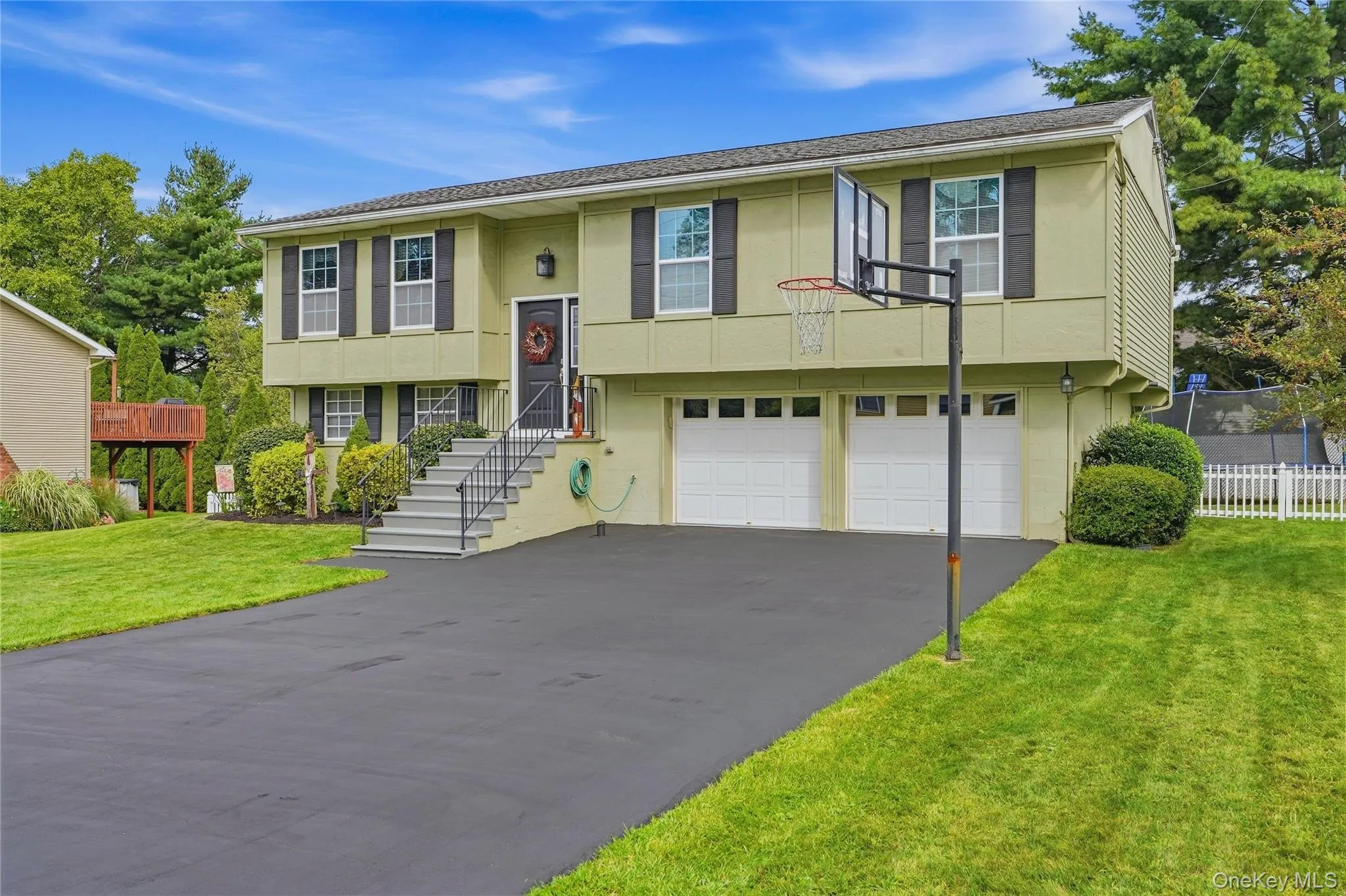 38 Genesee Avenue, Ulster, NY, 3 Bedrooms Bedrooms, 10 Rooms Rooms,2 BathroomsBathrooms,Residential,For Rent,Genesee,0,1052757 38 Genesee Avenue, Ulster, NY, 3 Bedrooms Bedrooms, 10 Rooms Rooms,2 BathroomsBathrooms,Residential,For Rent,Genesee,0,1052757