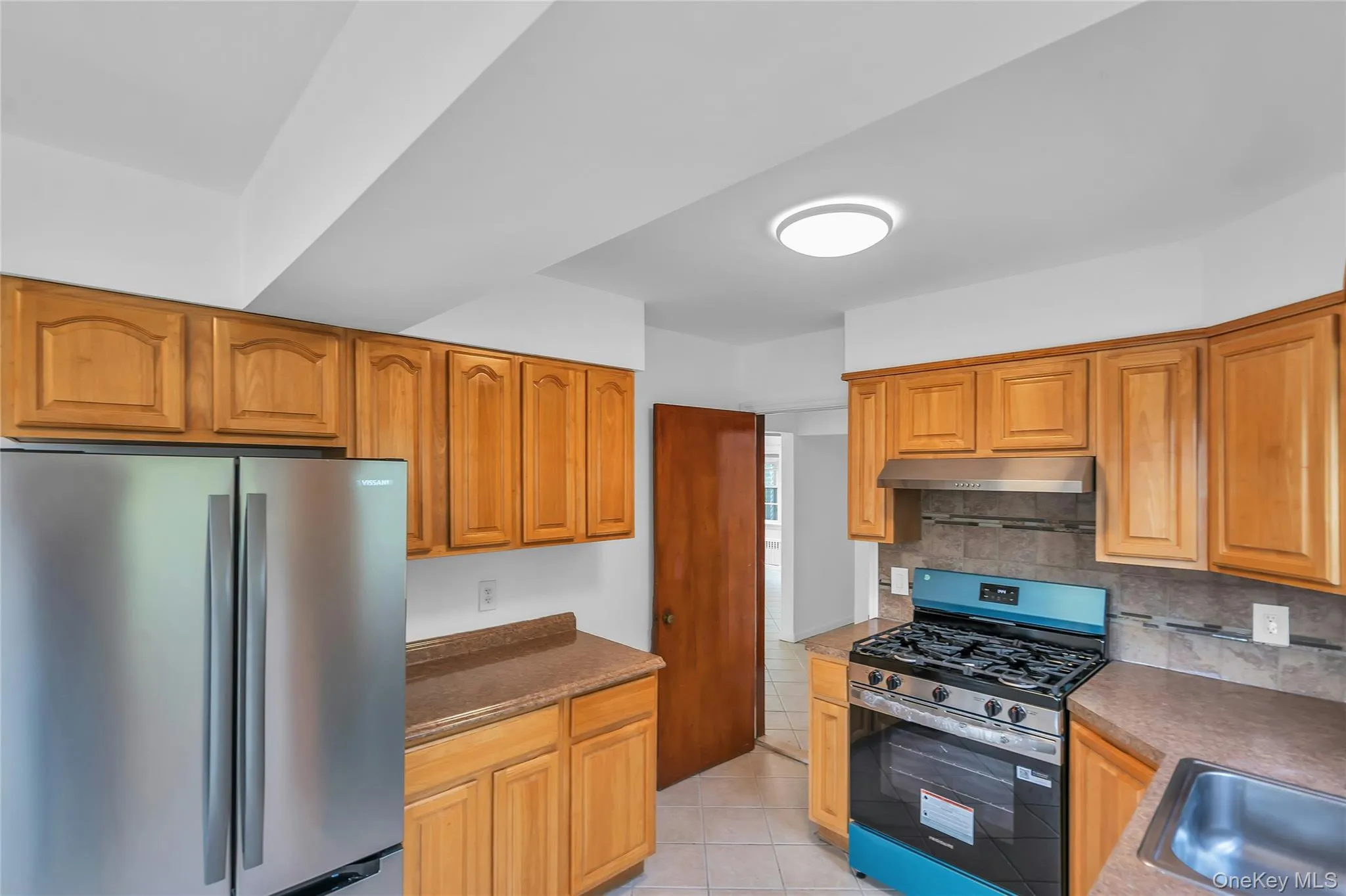 147 Broadway, Hempstead, NY, 4 Bedrooms Bedrooms, 8 Rooms Rooms,3 BathroomsBathrooms,Residential,For Rent,Broadway,0,1052760 147 Broadway, Hempstead, NY, 4 Bedrooms Bedrooms, 8 Rooms Rooms,3 BathroomsBathrooms,Residential,For Rent,Broadway,0,1052760