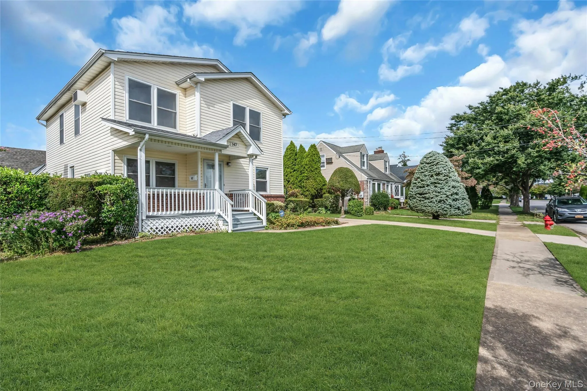 147 Broadway, Hempstead, NY, 4 Bedrooms Bedrooms, 8 Rooms Rooms,3 BathroomsBathrooms,Residential,For Rent,Broadway,0,1052760 147 Broadway, Hempstead, NY, 4 Bedrooms Bedrooms, 8 Rooms Rooms,3 BathroomsBathrooms,Residential,For Rent,Broadway,0,1052760