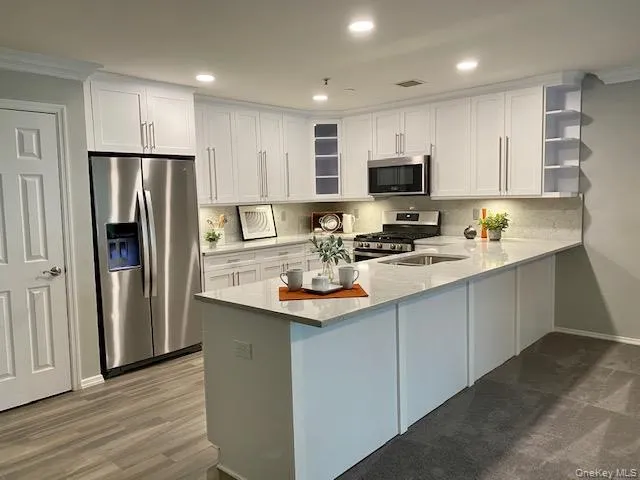 82 Pineview Lane, Brookhaven, NY, 2 Bedrooms Bedrooms, 7 Rooms Rooms,2 BathroomsBathrooms,Residential Lease,For Rent,Pineview,0,1052777 82 Pineview Lane, Brookhaven, NY, 2 Bedrooms Bedrooms, 7 Rooms Rooms,2 BathroomsBathrooms,Residential Lease,For Rent,Pineview,0,1052777