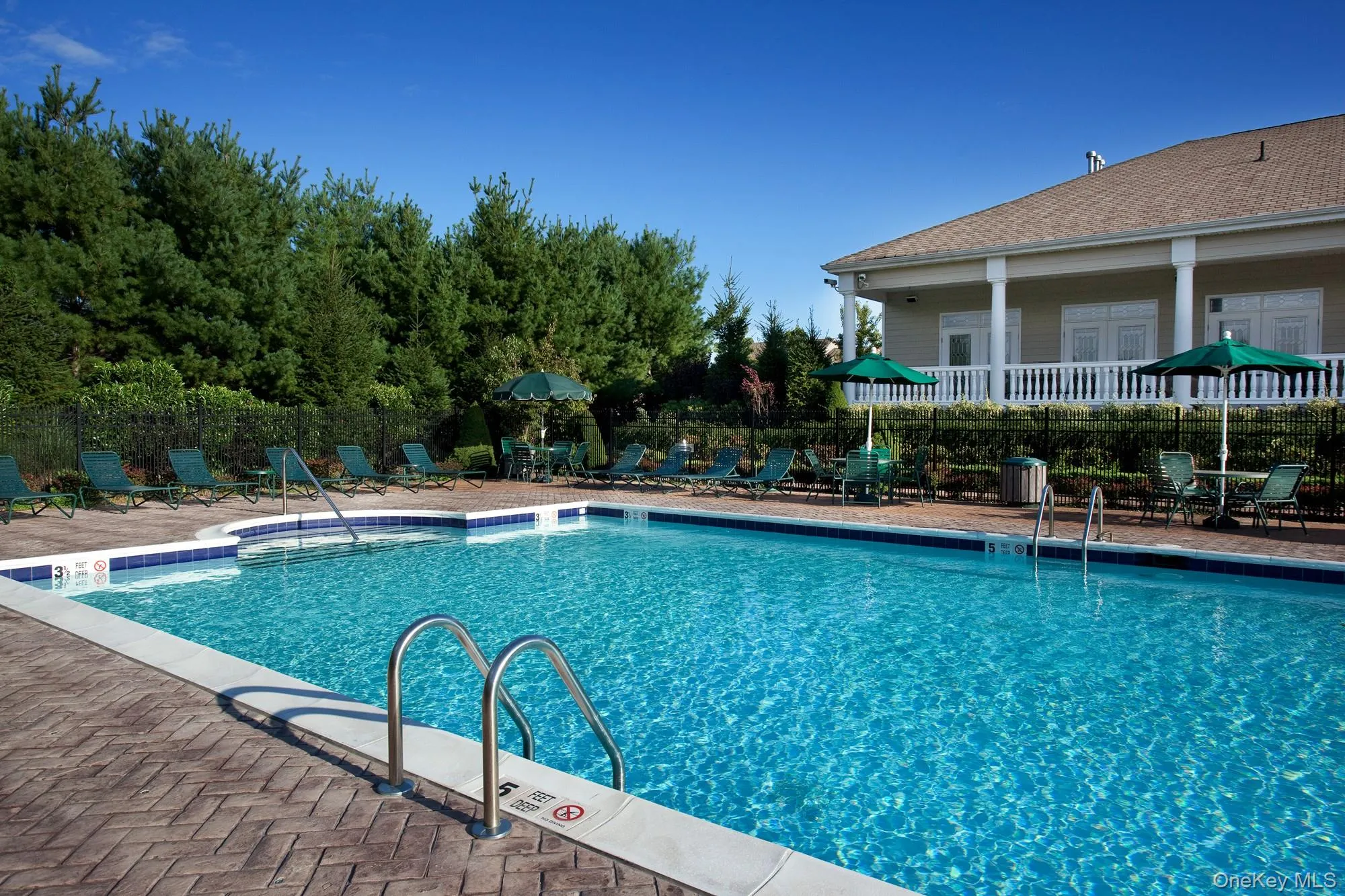 82 Pineview Lane, Brookhaven, NY, 2 Bedrooms Bedrooms, 7 Rooms Rooms,2 BathroomsBathrooms,Residential Lease,For Rent,Pineview,0,1052777 82 Pineview Lane, Brookhaven, NY, 2 Bedrooms Bedrooms, 7 Rooms Rooms,2 BathroomsBathrooms,Residential Lease,For Rent,Pineview,0,1052777