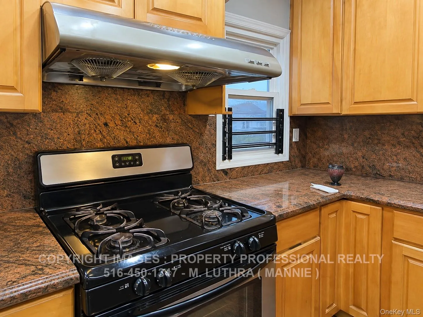76-29 271 St., New York, NY, 3 Bedrooms Bedrooms, 4 Rooms Rooms,1 BathroomBathrooms,Residential Lease,For Rent,St.,0,1052784 76-29 271 St., New York, NY, 3 Bedrooms Bedrooms, 4 Rooms Rooms,1 BathroomBathrooms,Residential Lease,For Rent,St.,0,1052784
