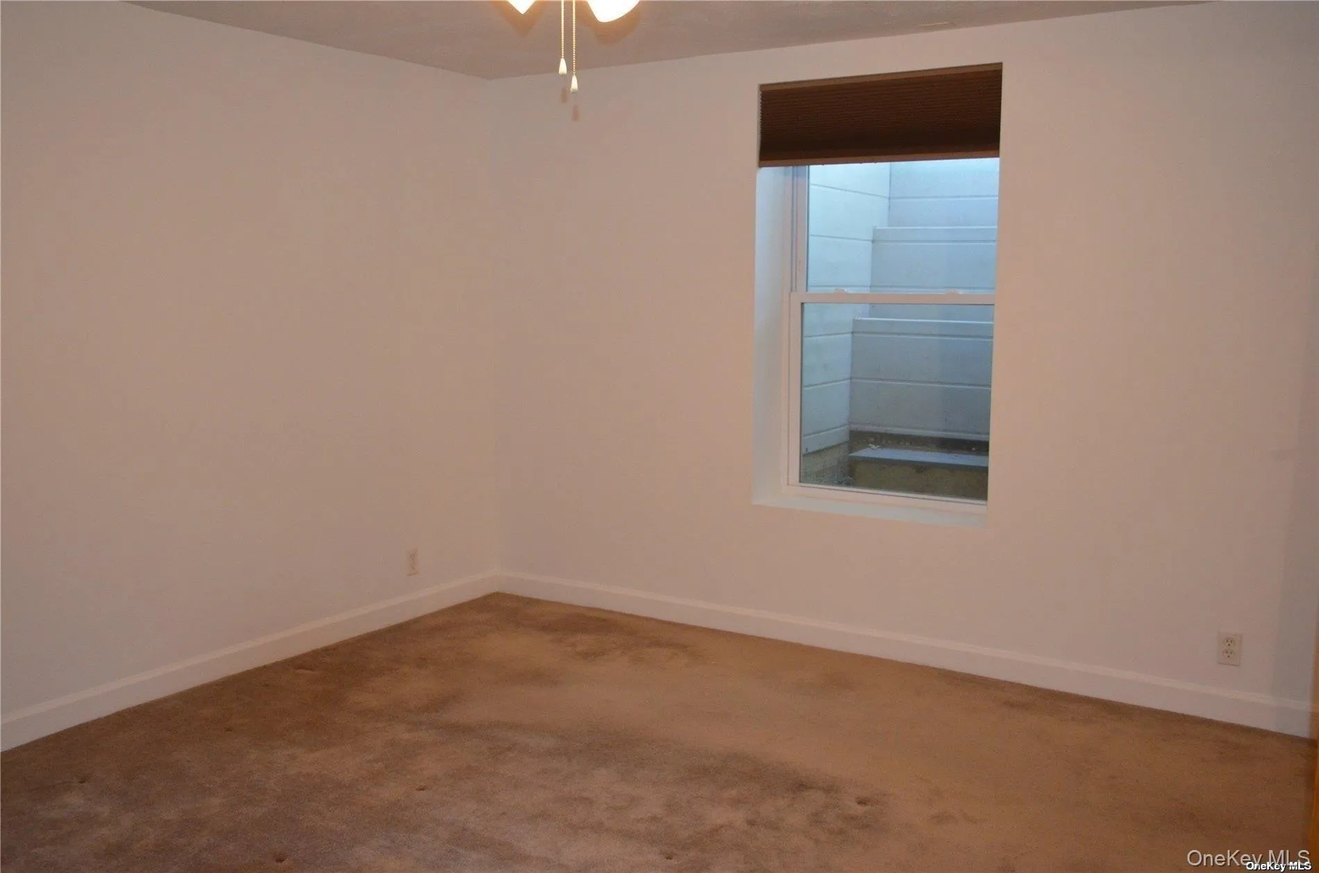 bedroom bedroom